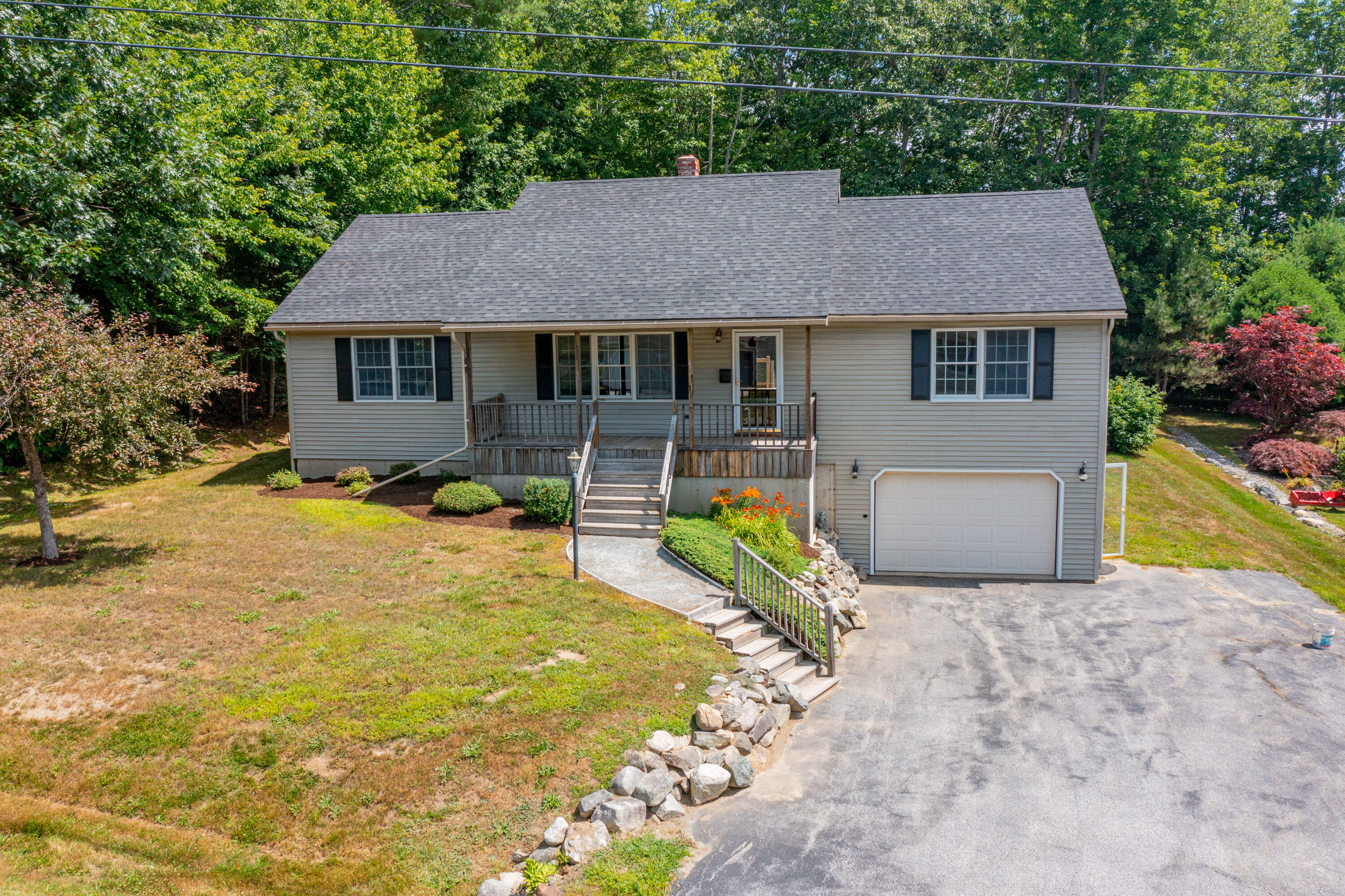 47 Forest Hill Property Photo 2