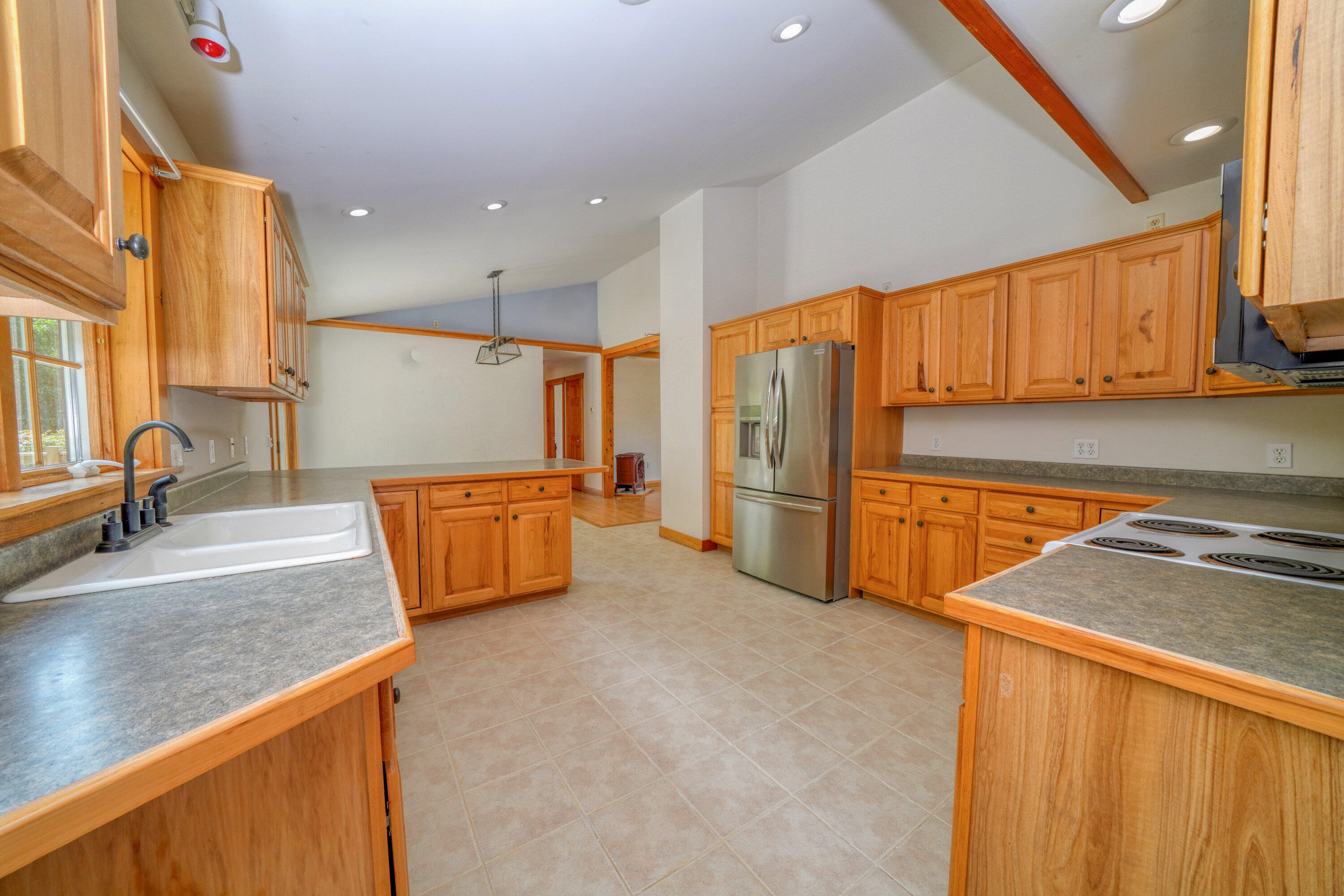 47 Forest Hill Property Photo 21