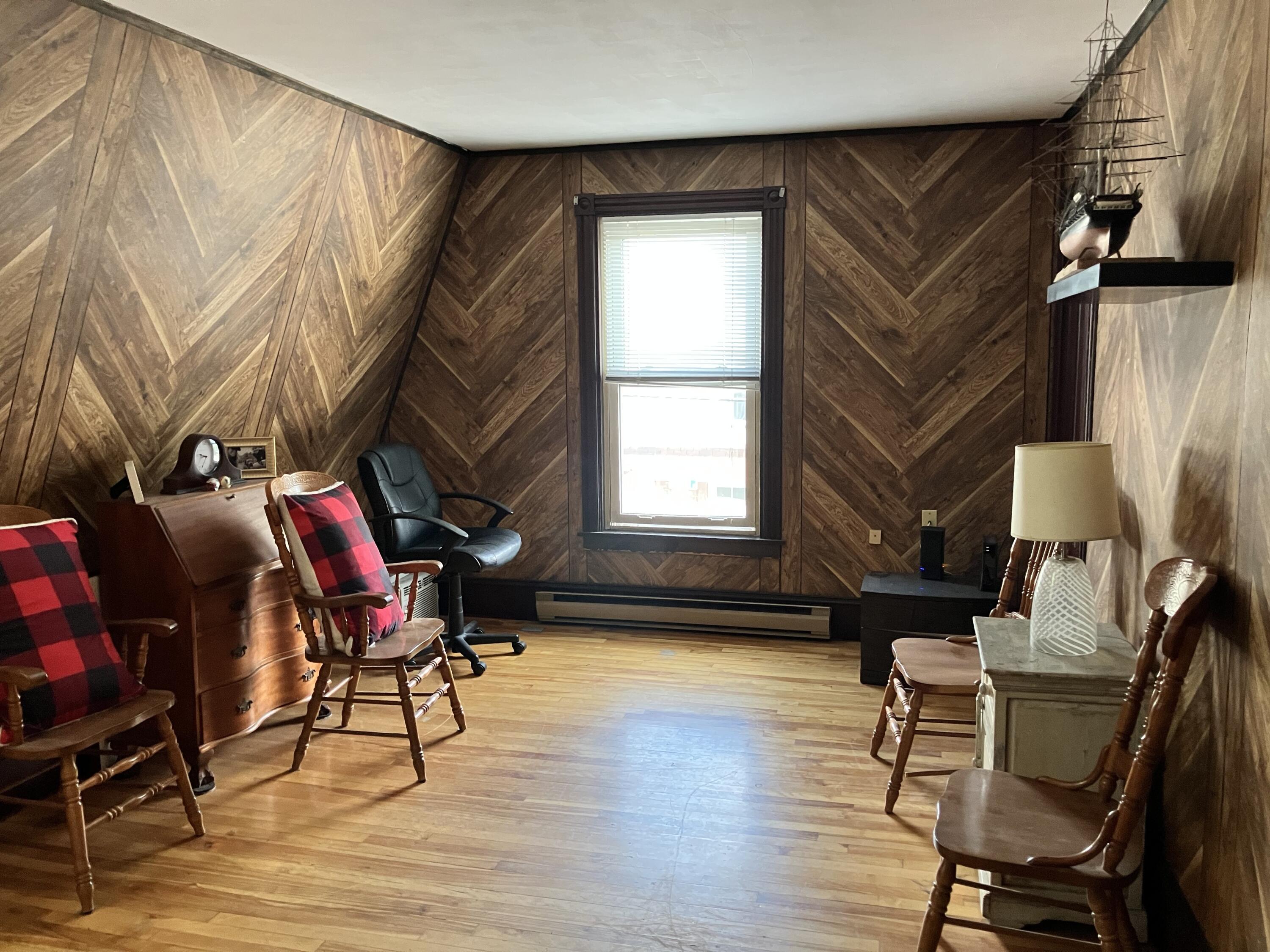 532 Main Street Property Photo 10