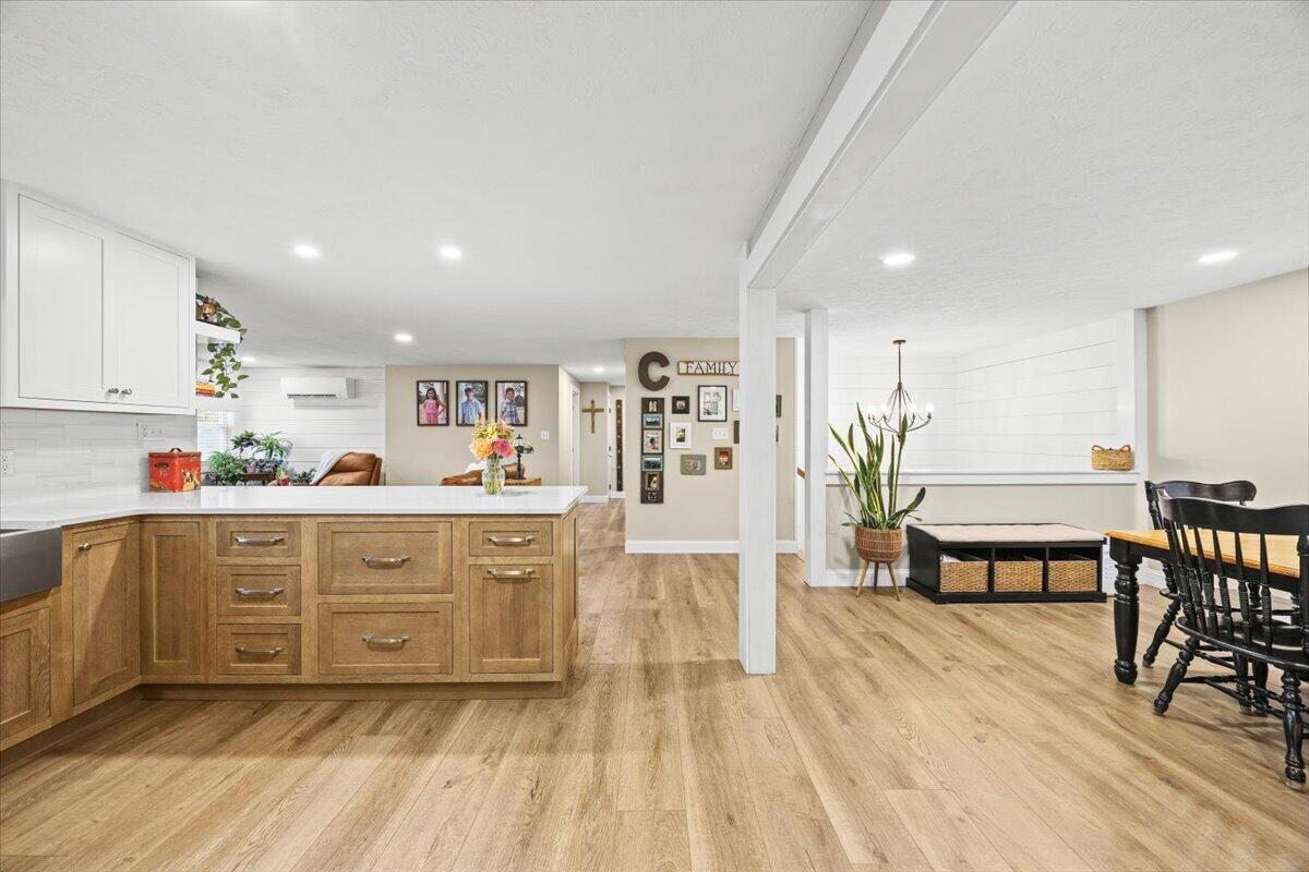 5 Deborah Avenue Property Photo 6
