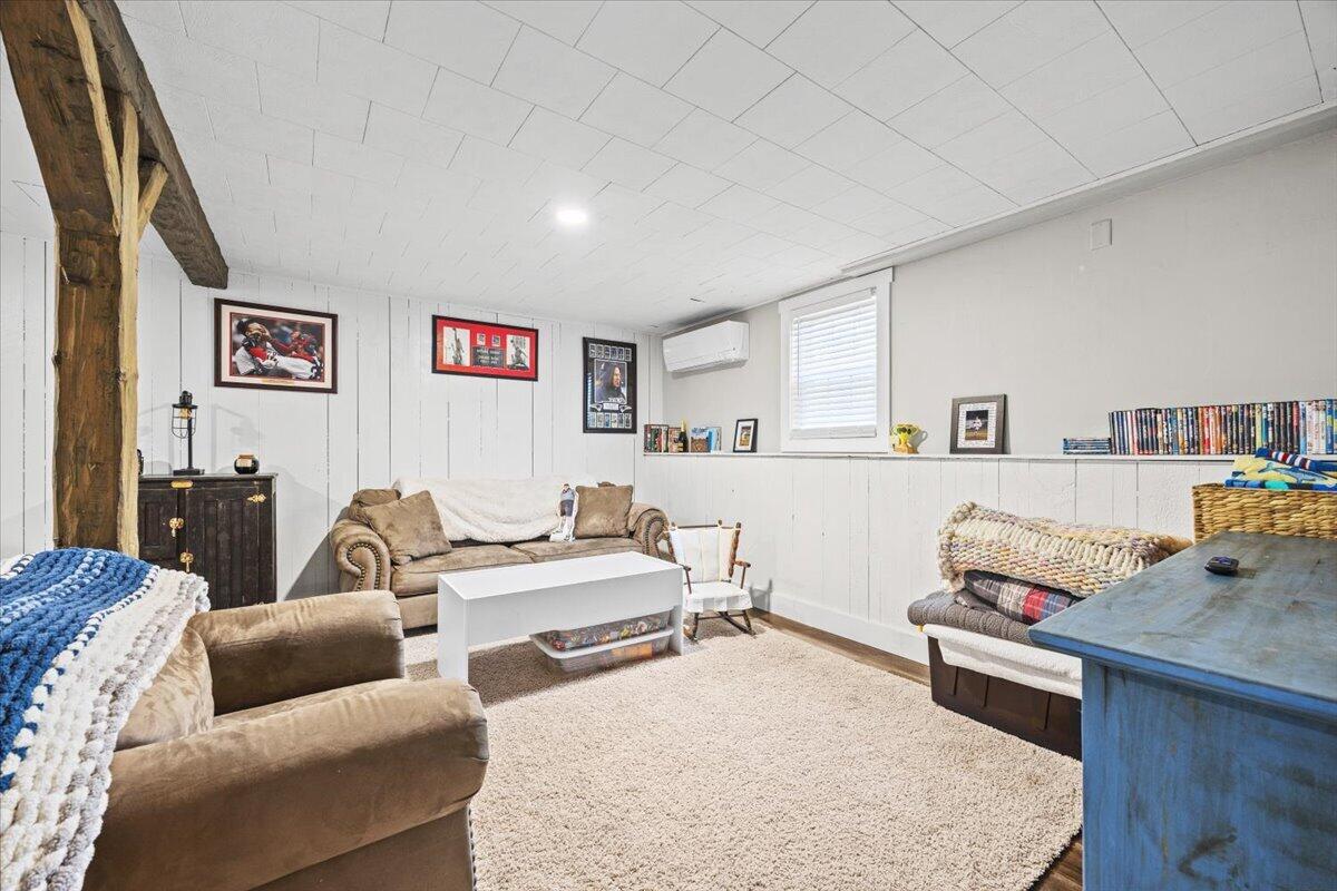 5 Deborah Avenue Property Photo 23