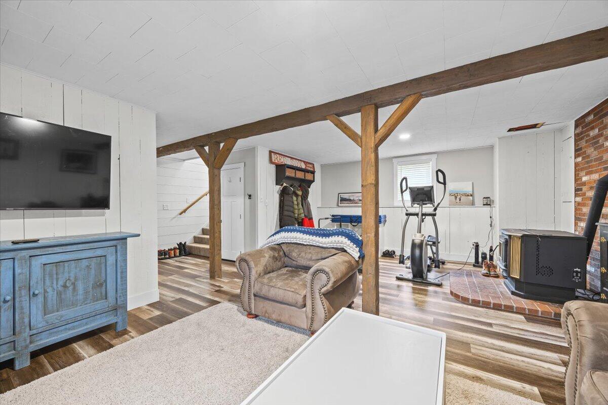 5 Deborah Avenue Property Photo 24