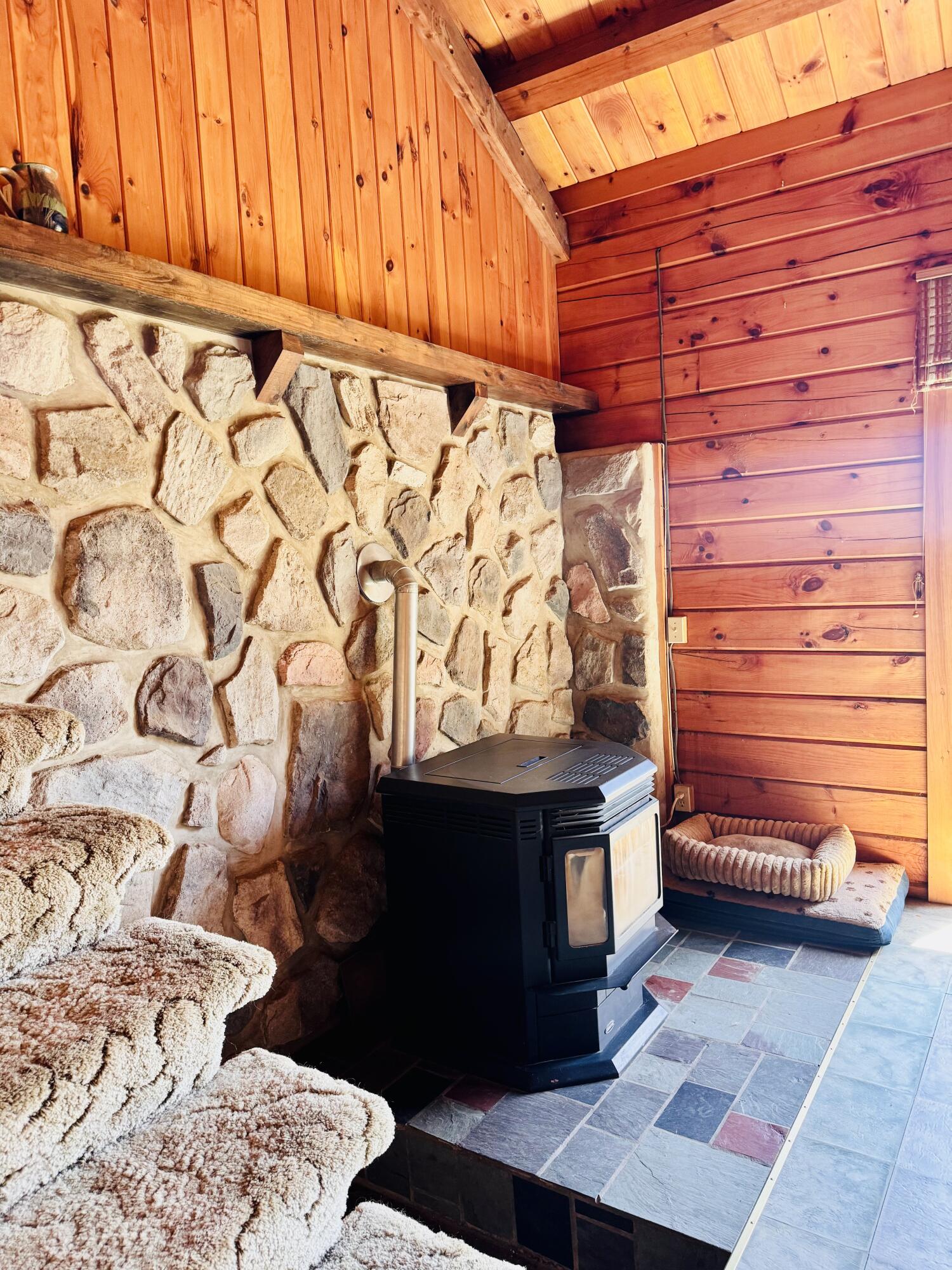 93 Stagecoach Road Property Photo 14