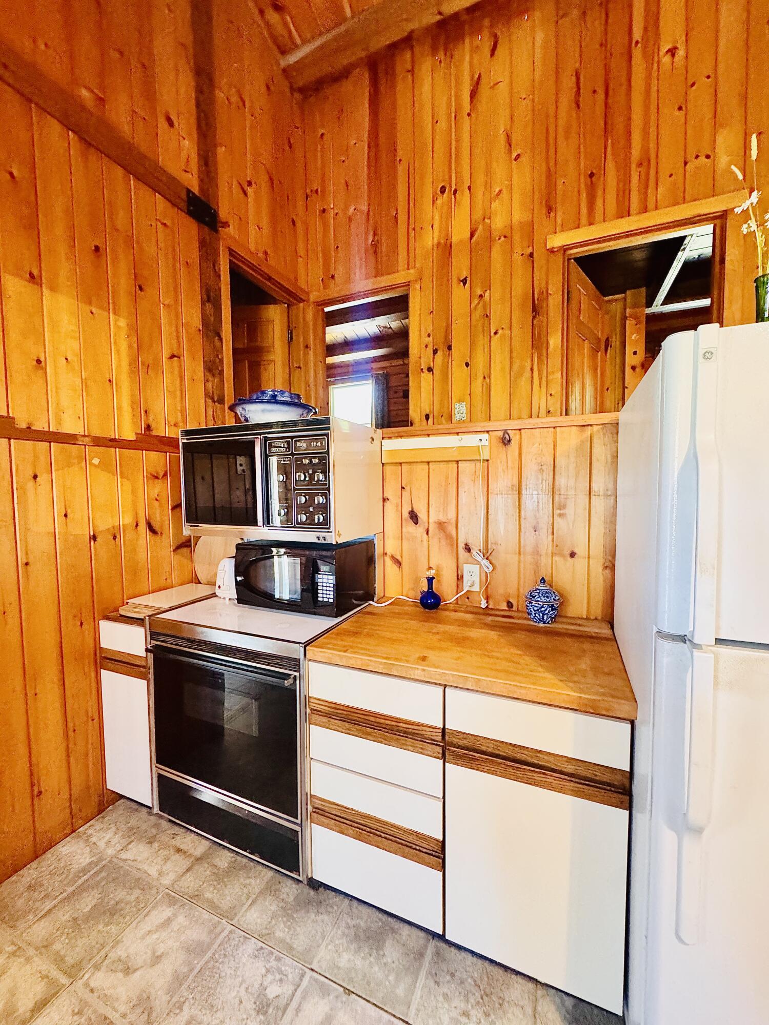 93 Stagecoach Road Property Photo 23
