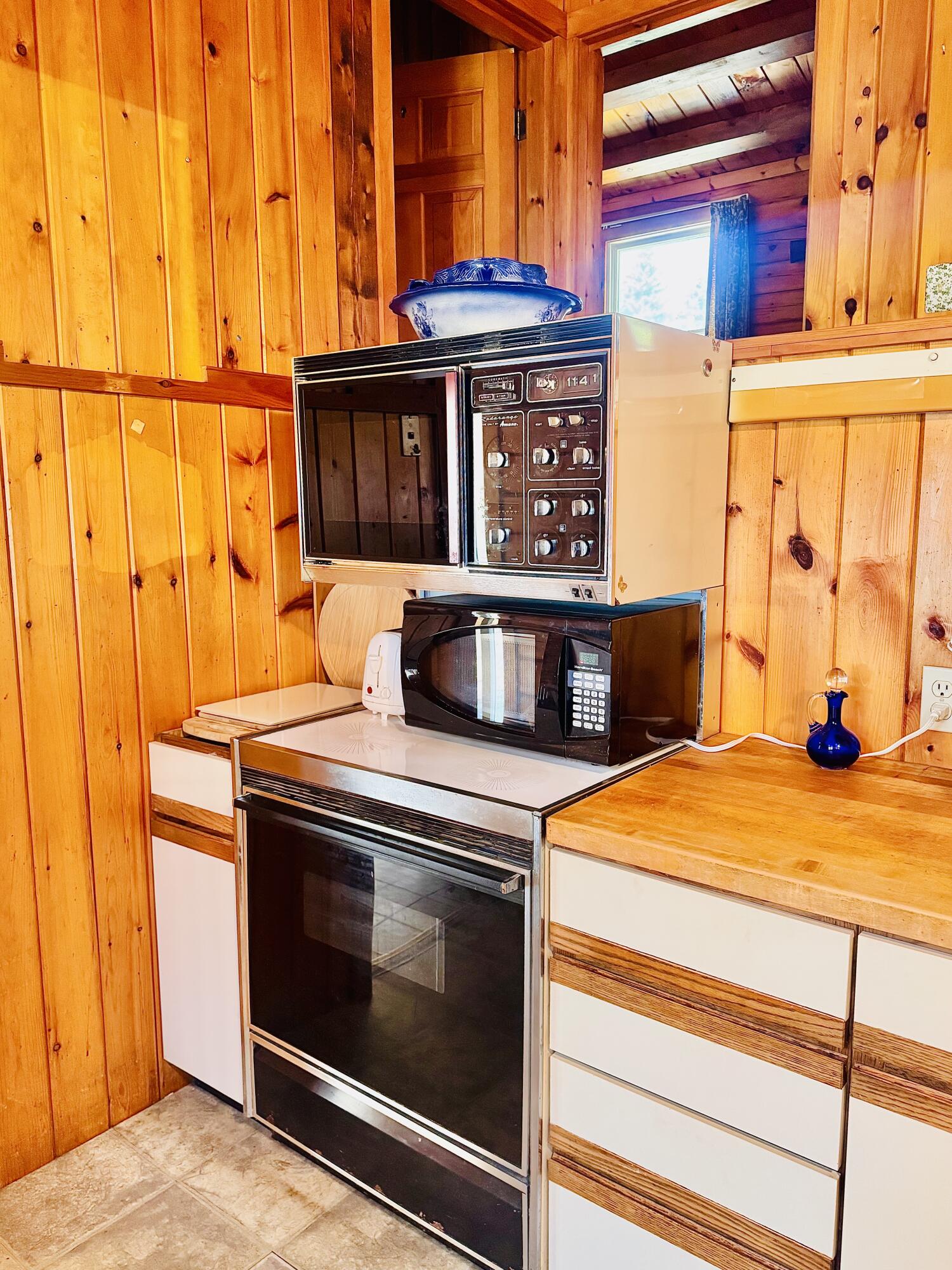 93 Stagecoach Road Property Photo 28