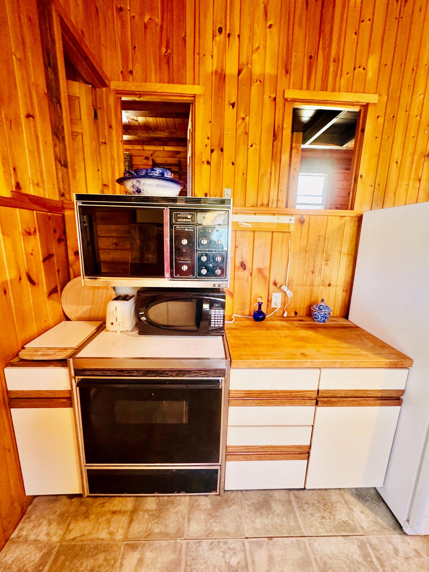 93 Stagecoach Road Property Photo 37