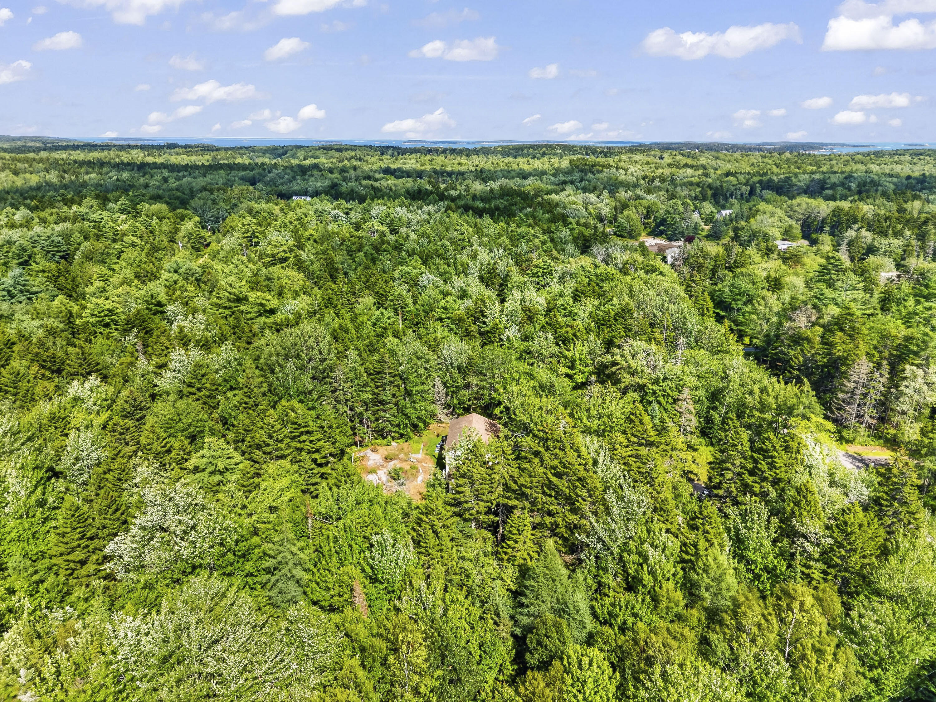 8 Deer Run Road Property Photo 31