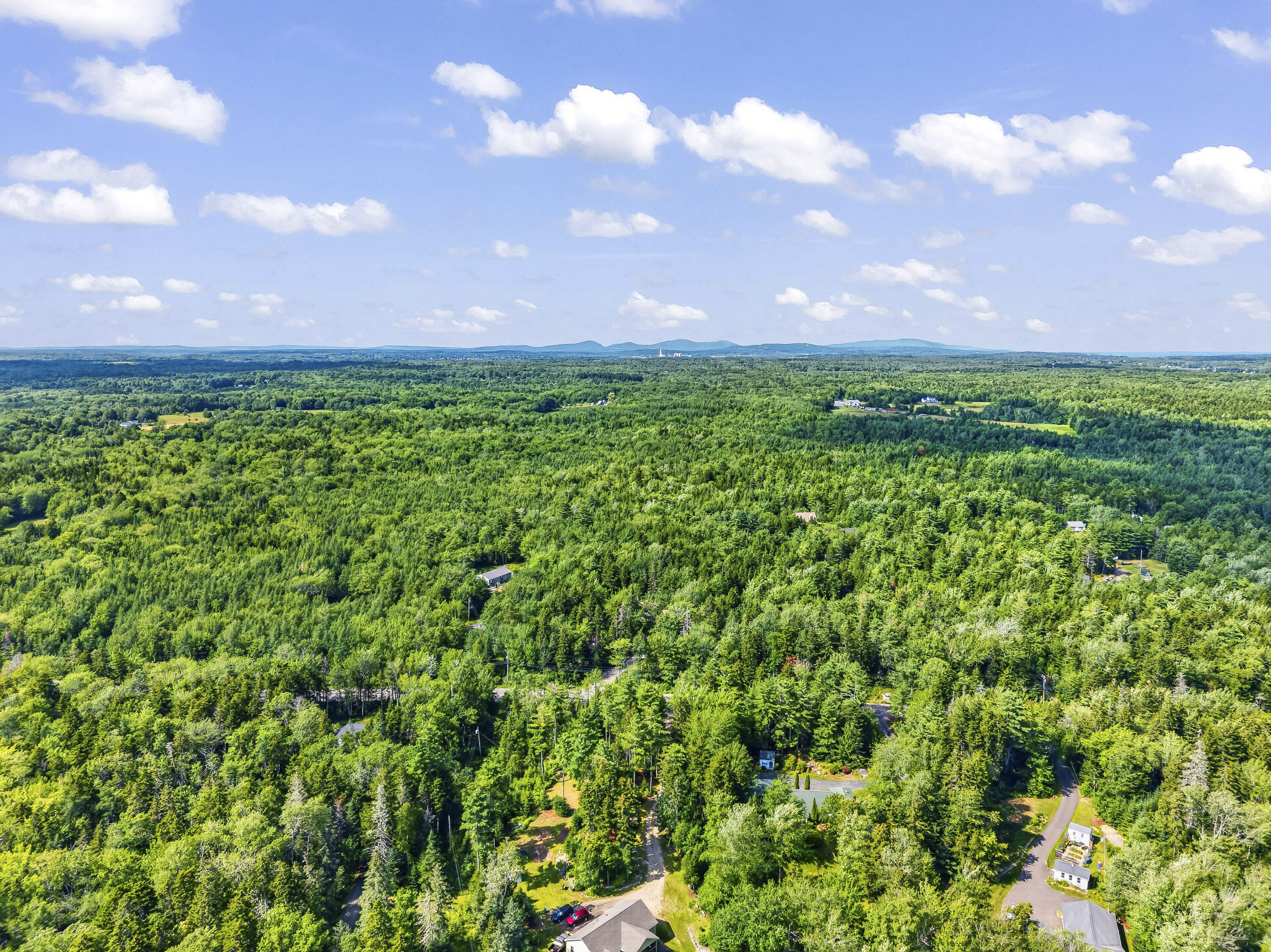 8 Deer Run Road Property Photo 33