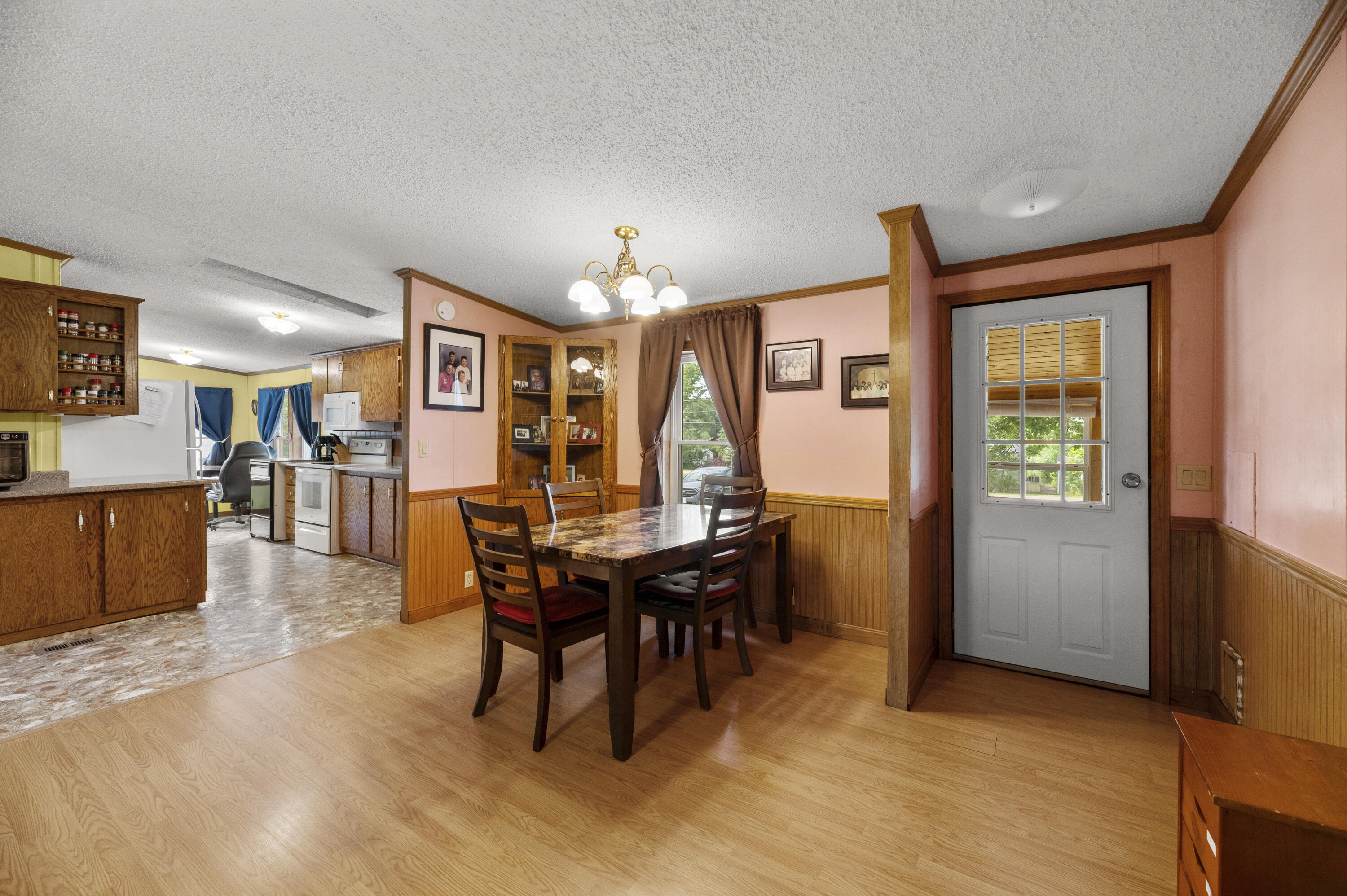 55 Averill Mobile Home Park Property Photo 18
