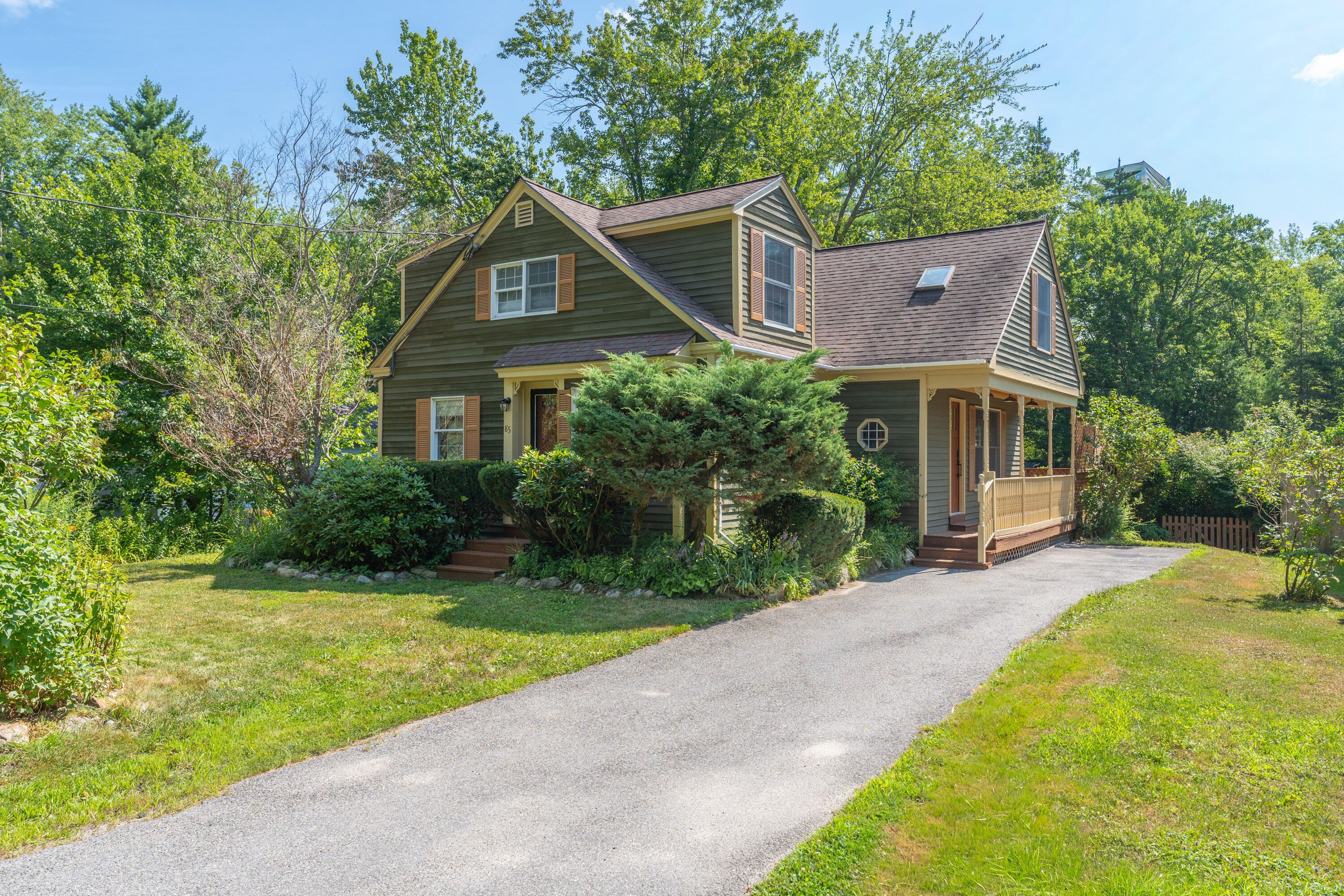 85 Duck Pond Road Property Photo 1