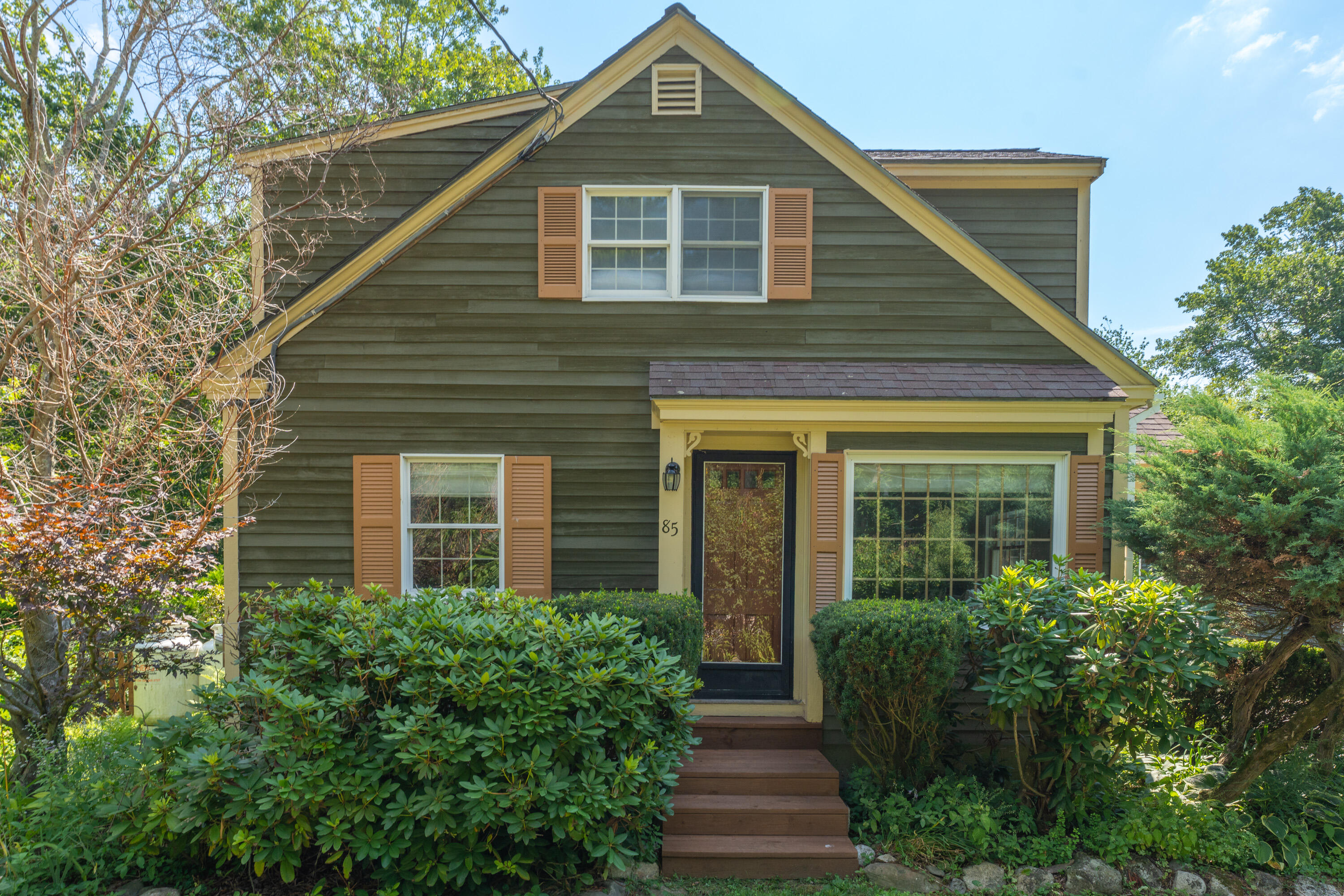 85 Duck Pond Road Property Photo 2