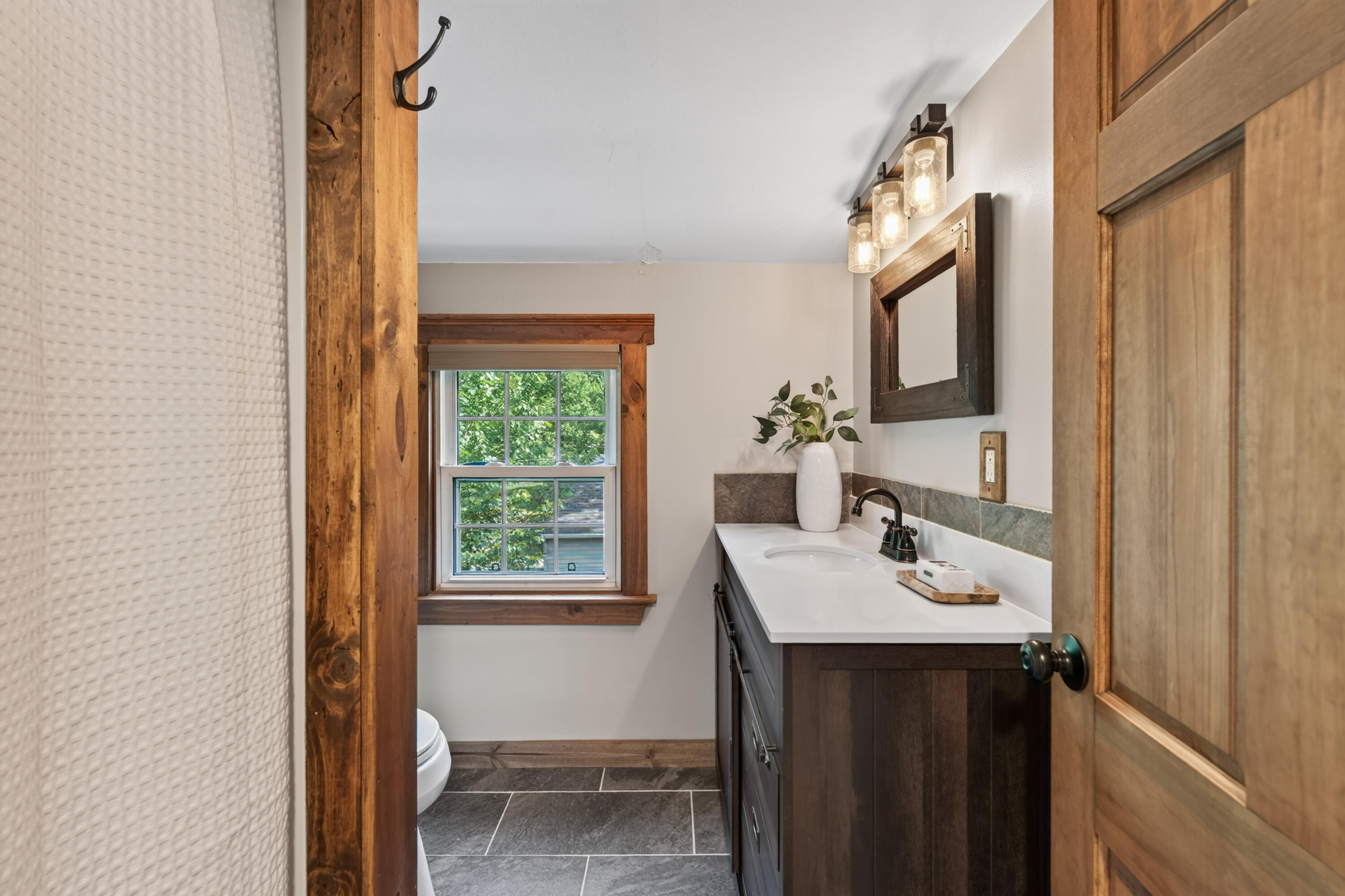 85 Duck Pond Road Property Photo 35