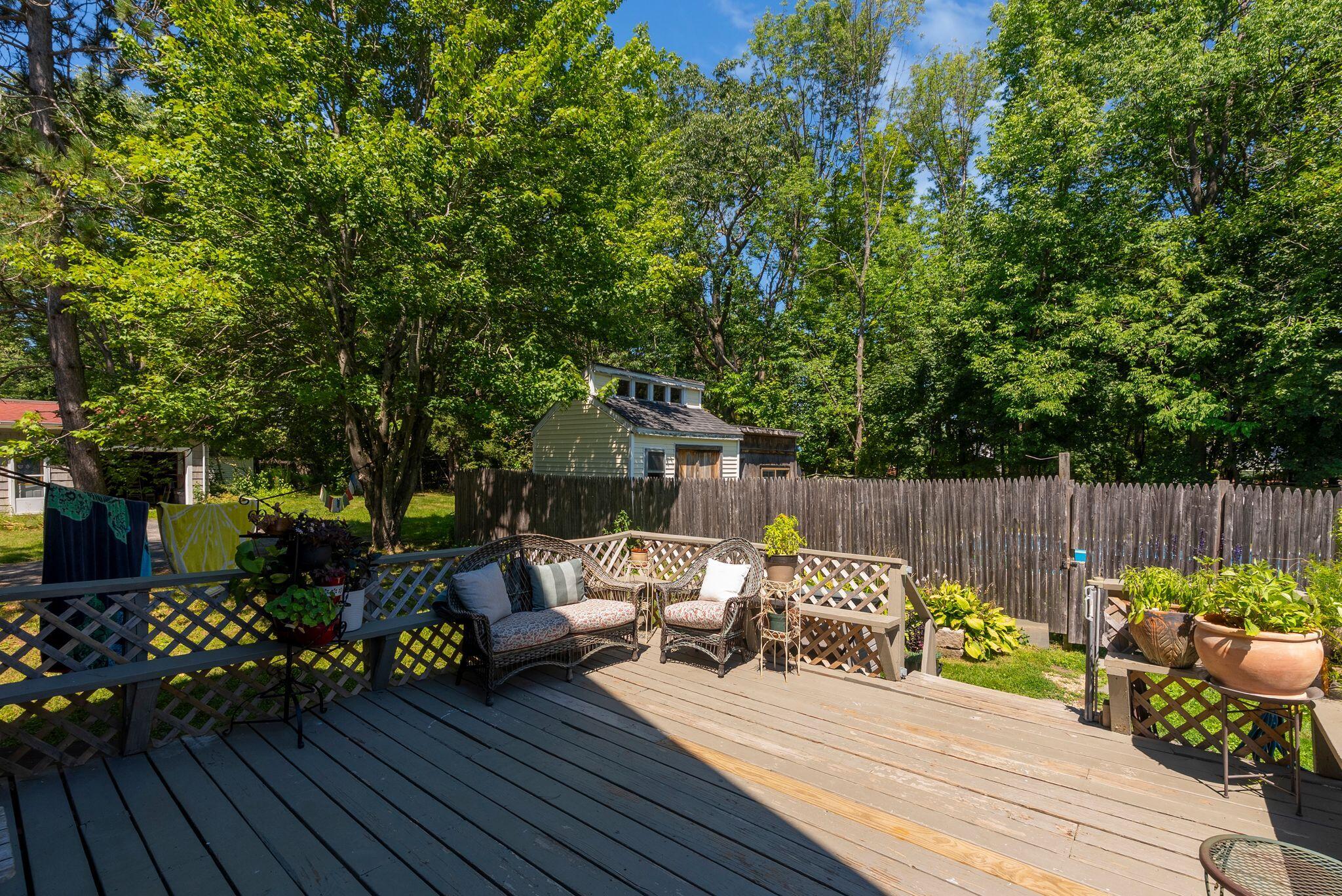 7 Edgewood Street Property Photo 11