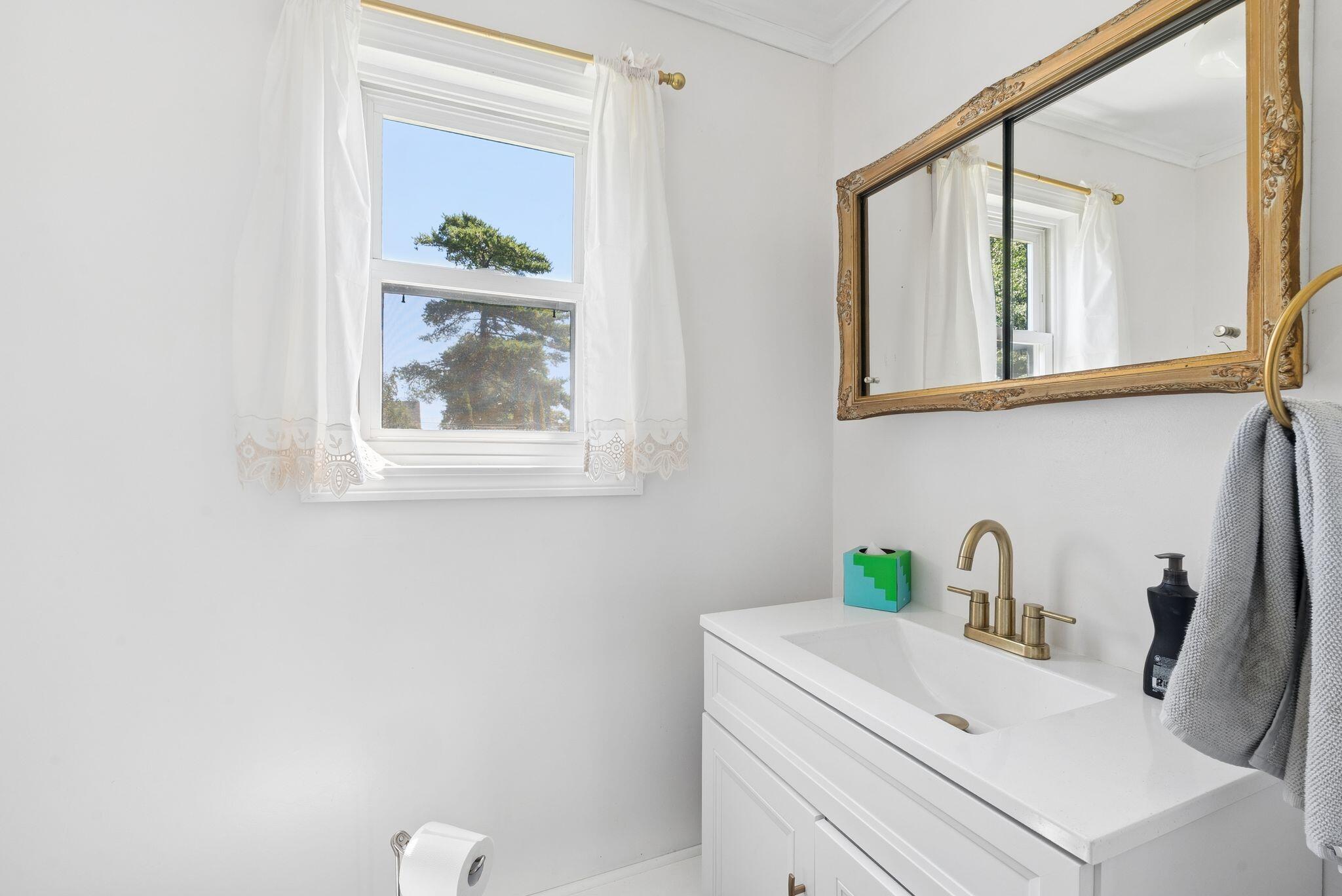 7 Edgewood Street Property Photo 20