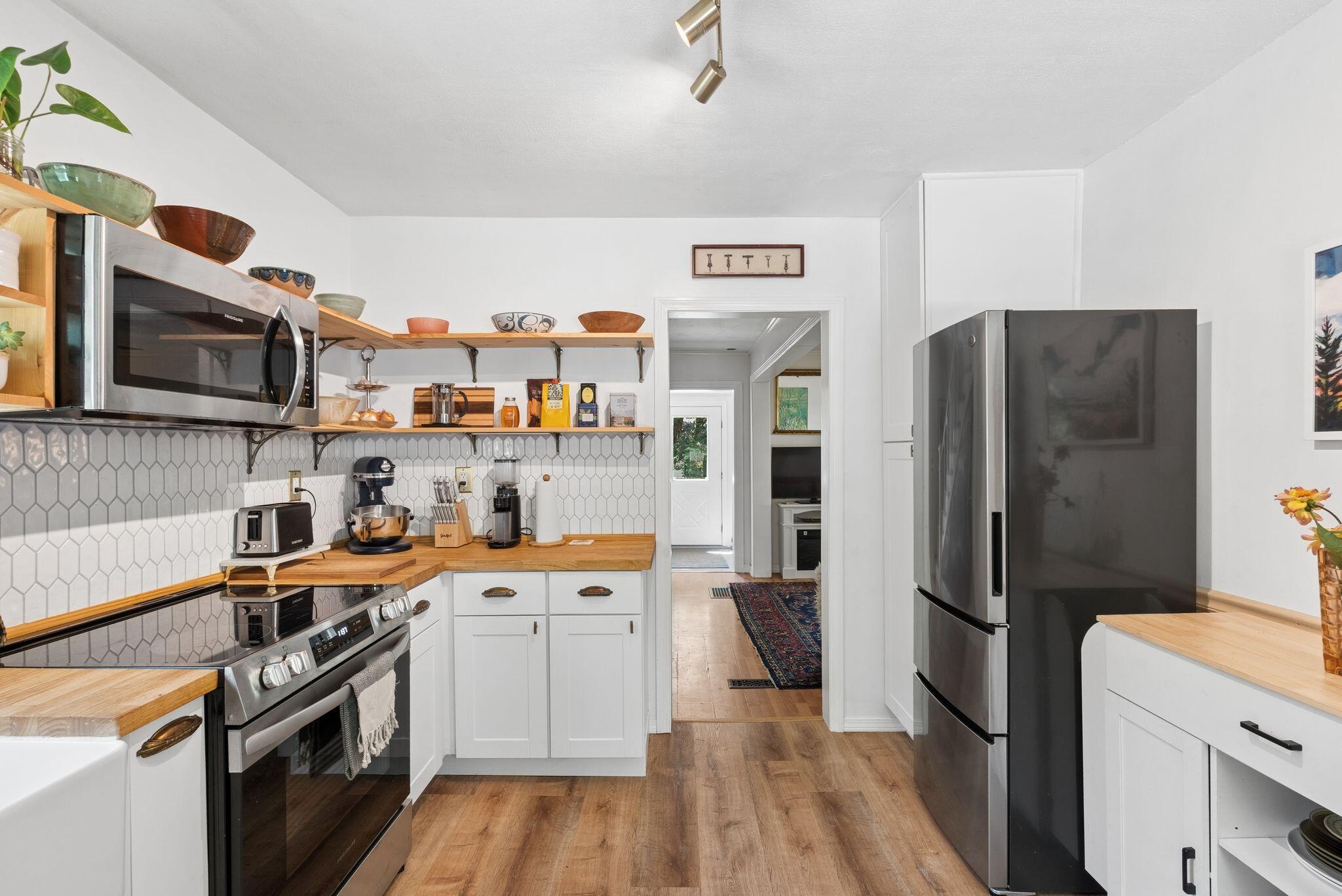 7 Edgewood Street Property Photo 26
