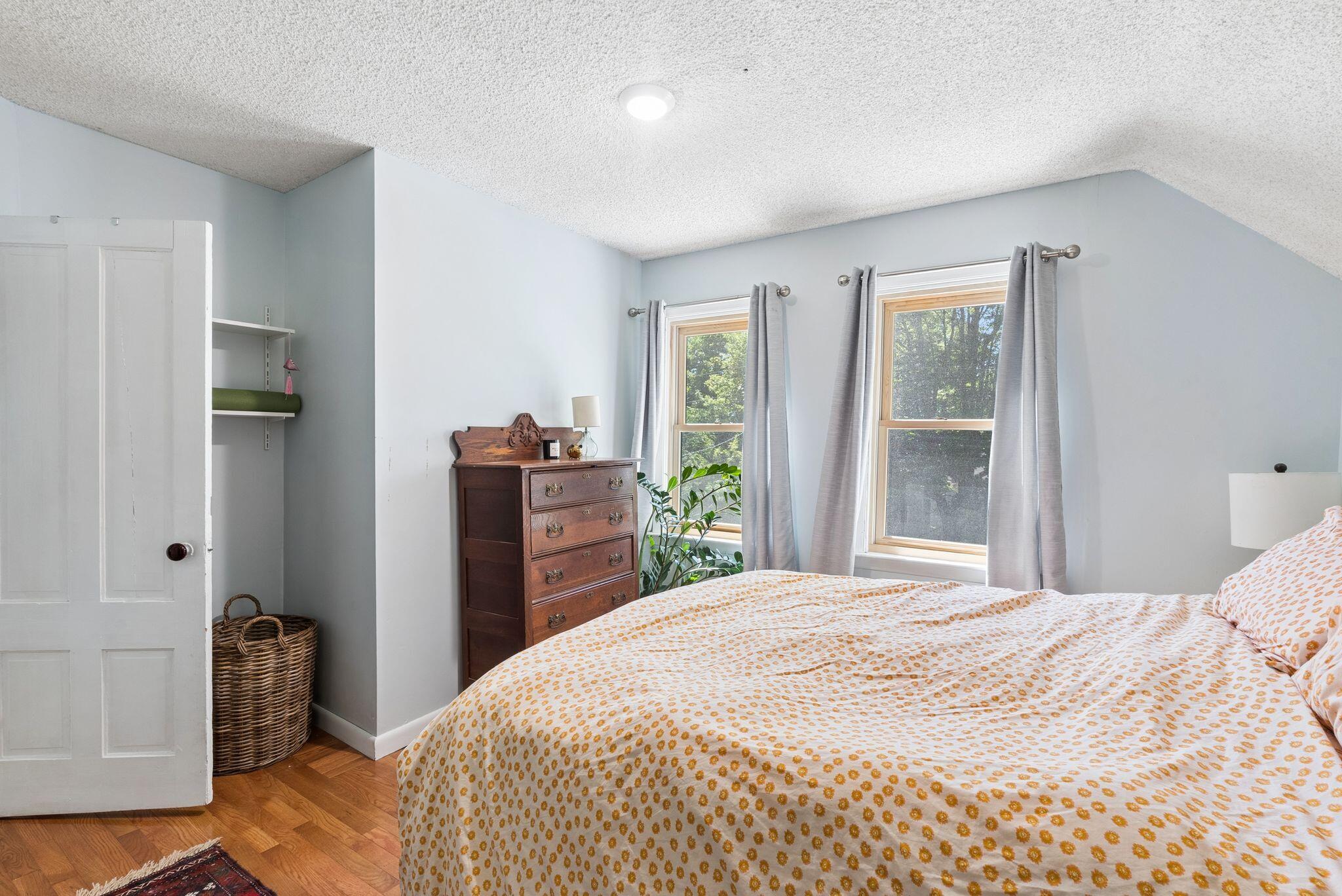 7 Edgewood Street Property Photo 37