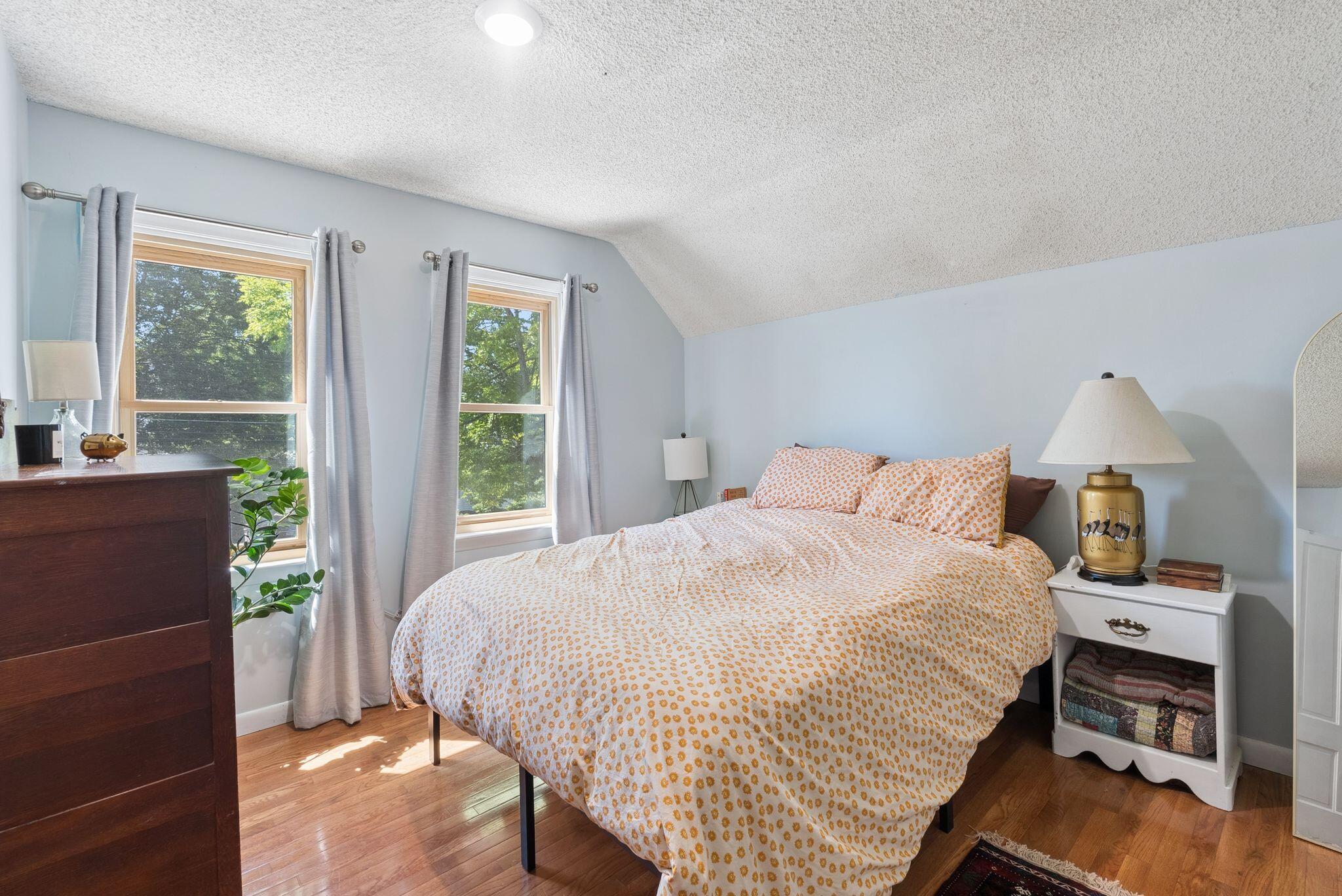 7 Edgewood Street Property Photo 38