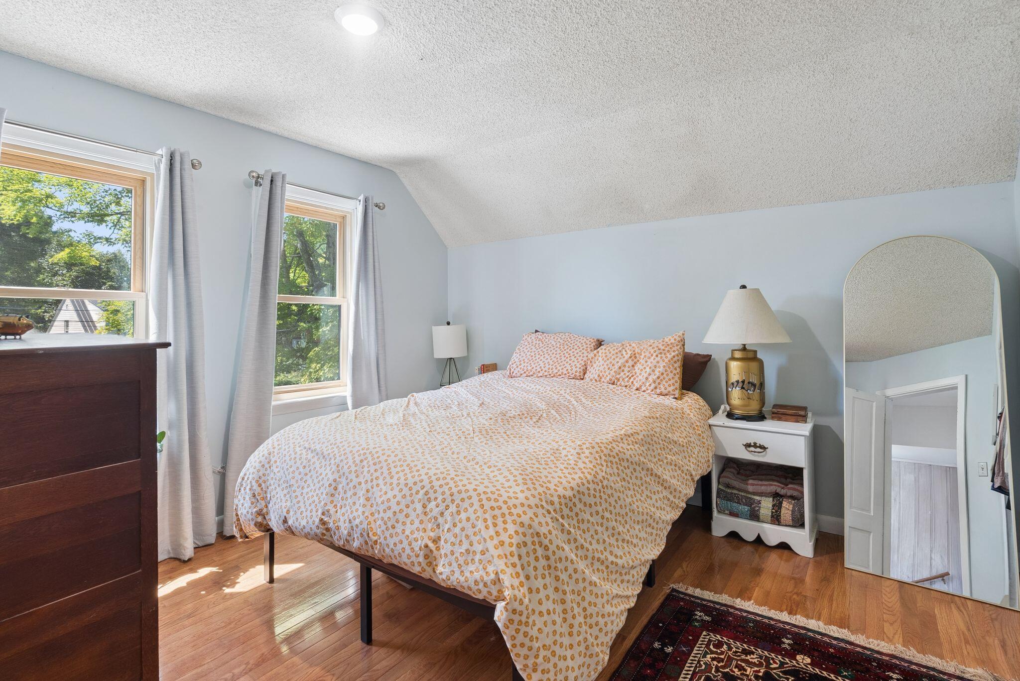 7 Edgewood Street Property Photo 39