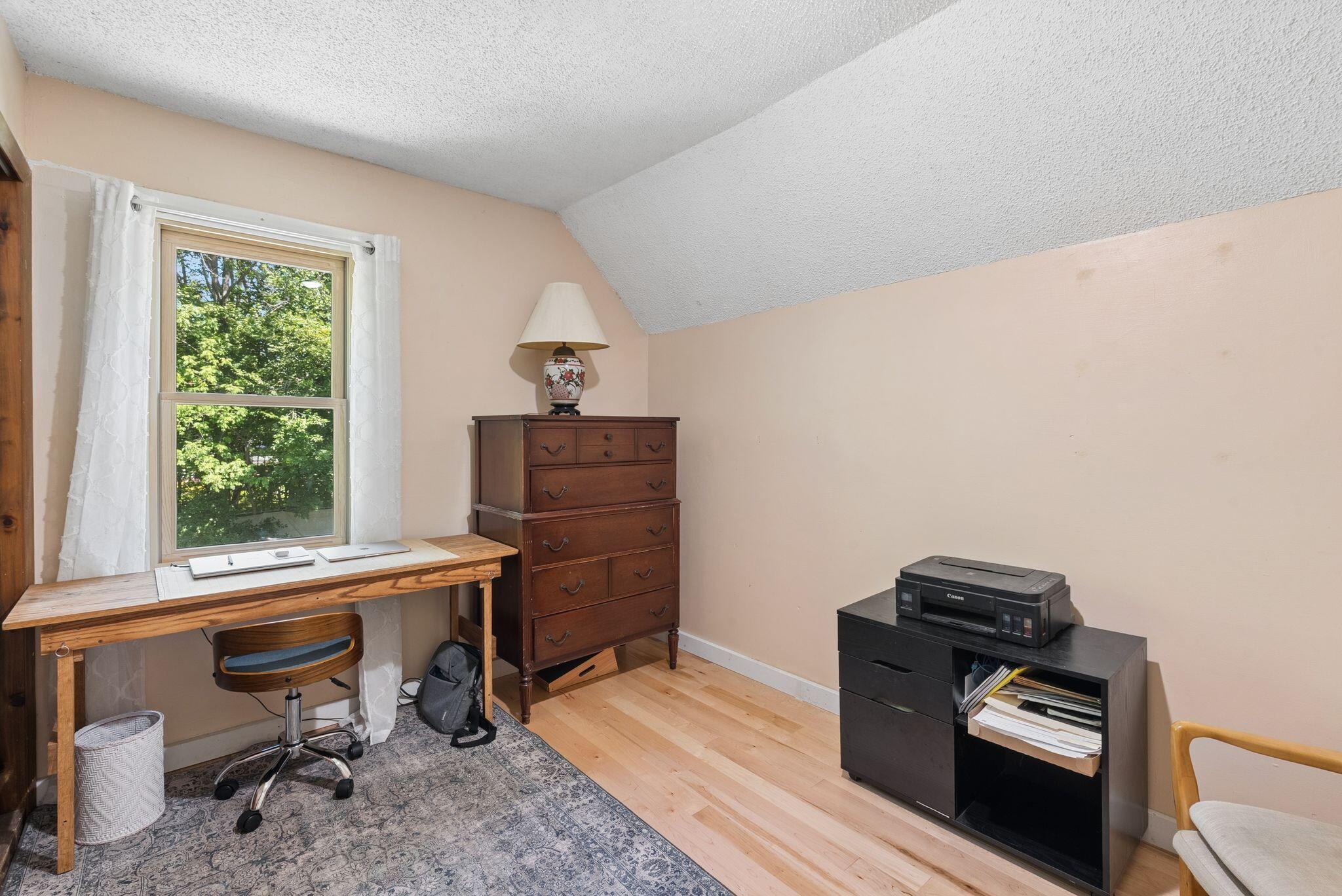 7 Edgewood Street Property Photo 40