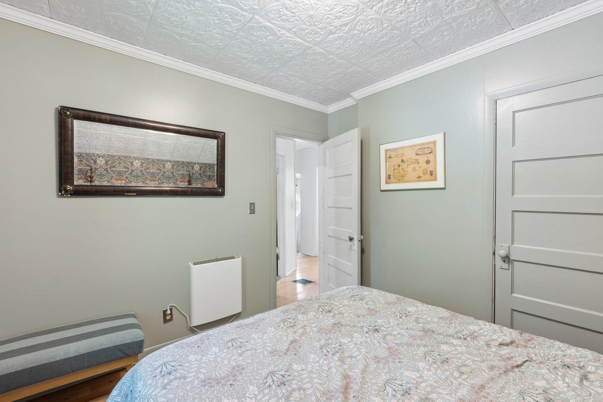 7 Edgewood Street Property Photo 43