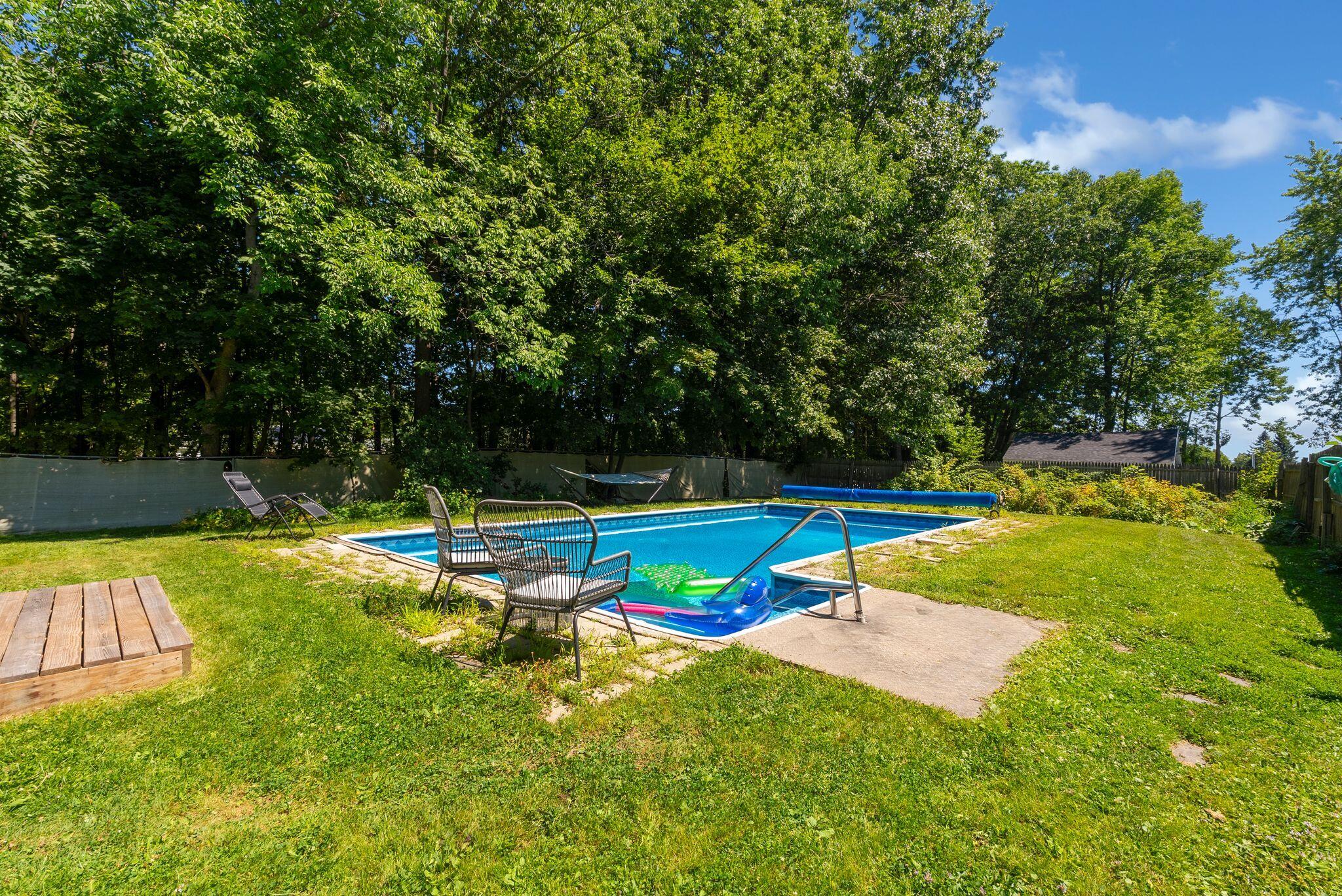 7 Edgewood Street Property Photo 47