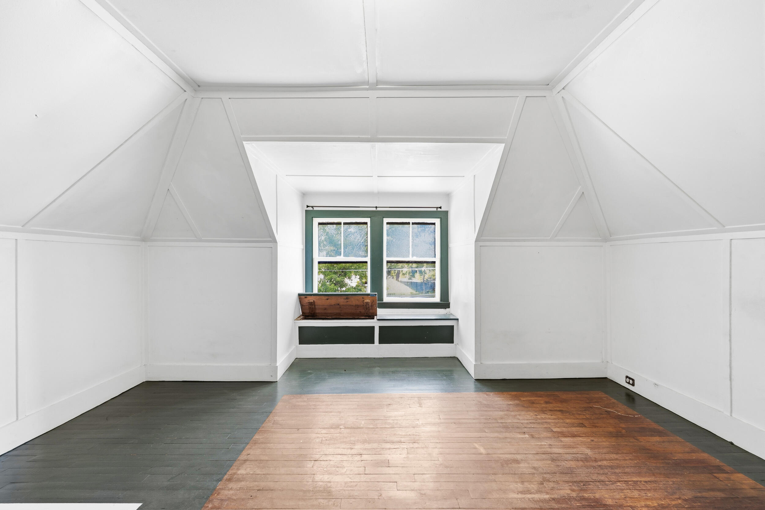 45 Runnells Street Property Photo 9