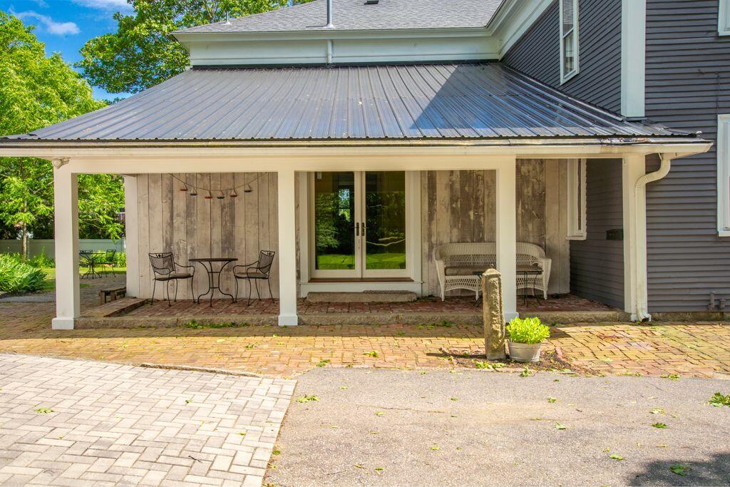 7 Storer Street Property Photo 21