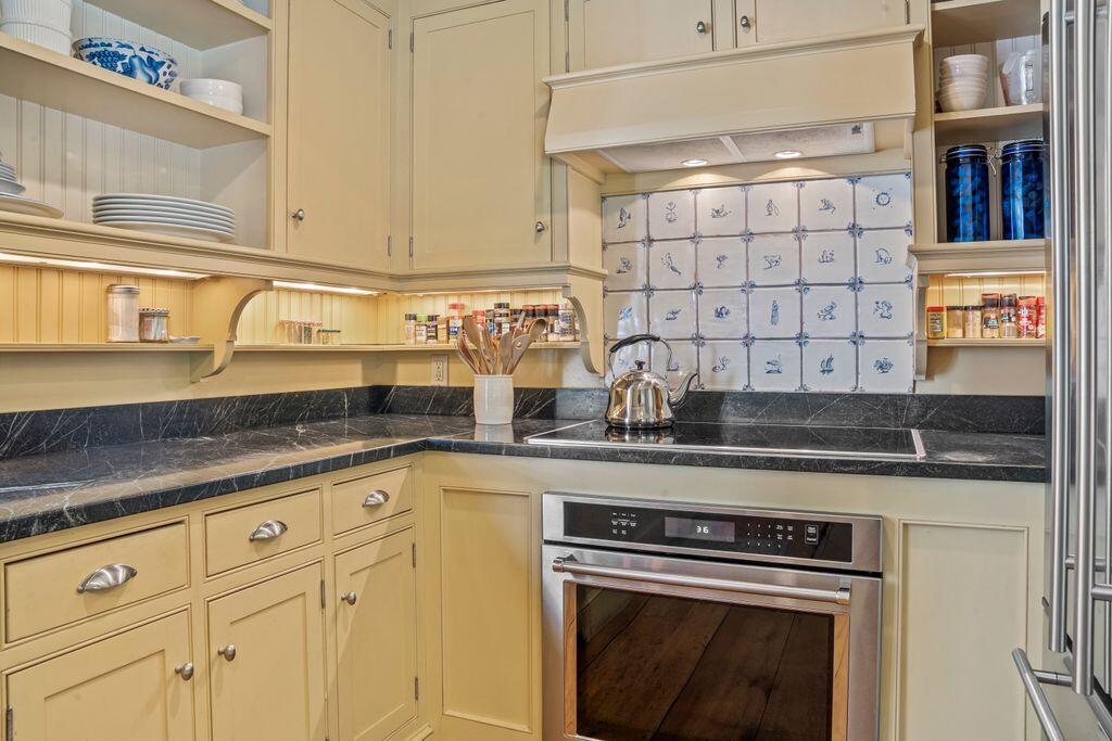 7 Storer Street Property Photo 24