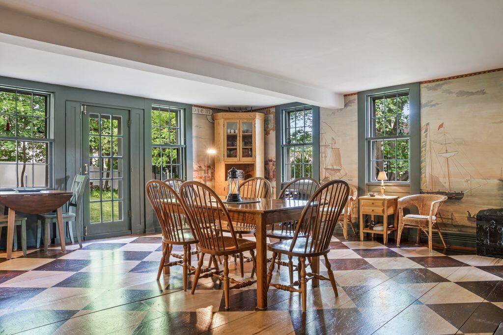 7 Storer Street Property Photo 35