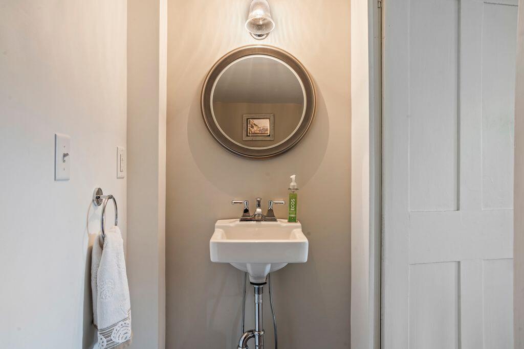 7 Storer Street Property Photo 48