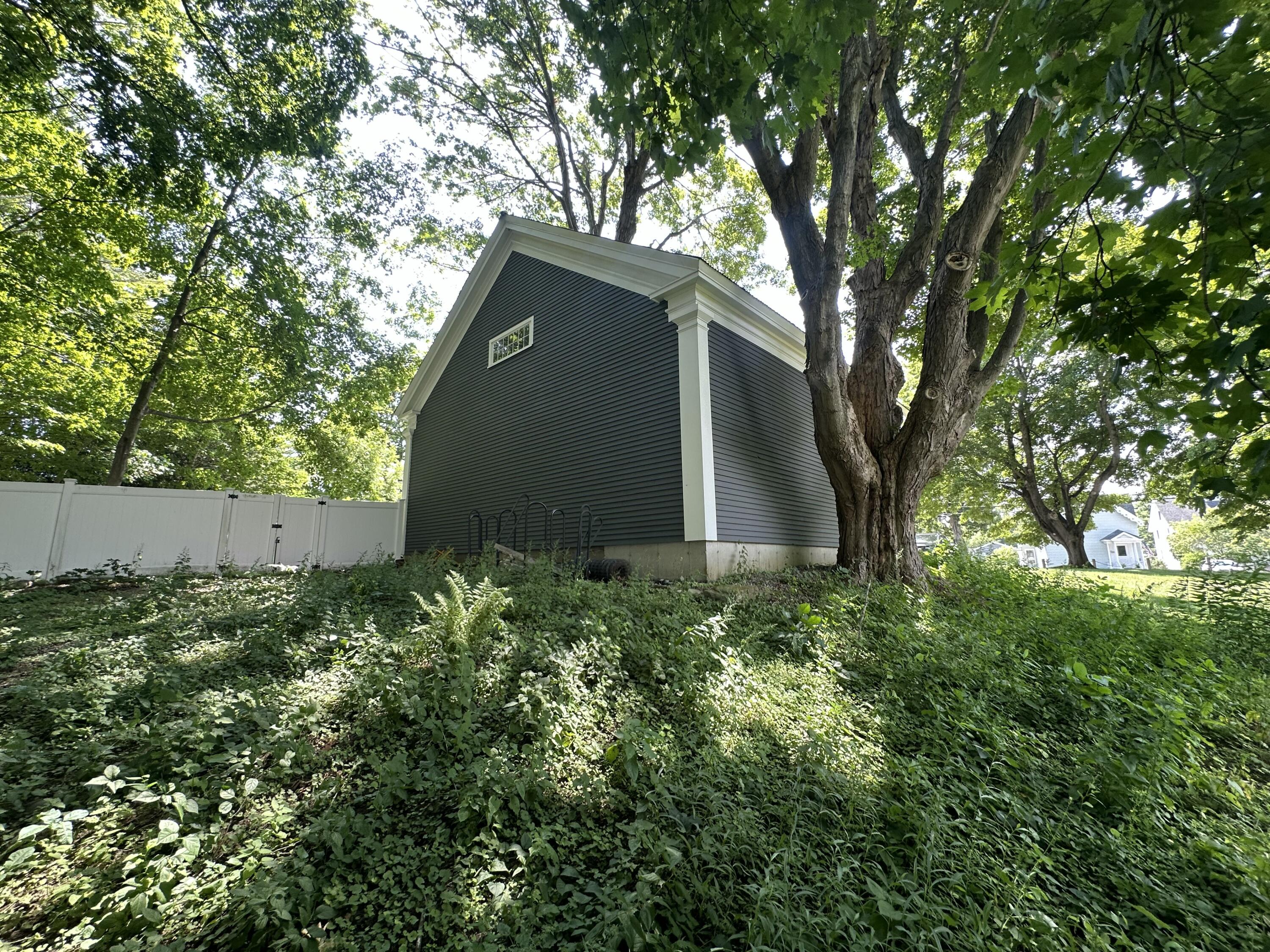 7 Storer Street Property Photo 80