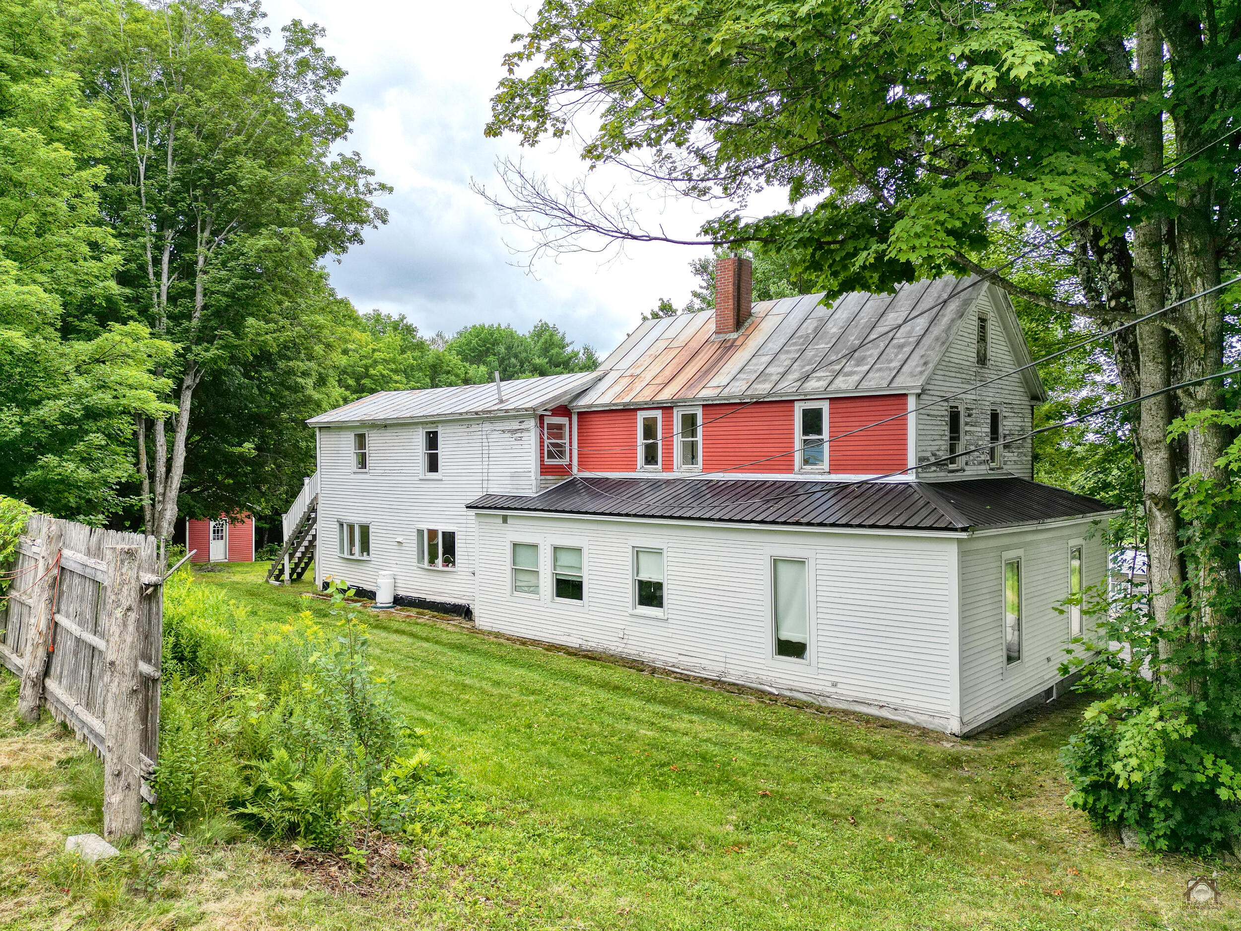 15 Railroad Street Property Photo 1