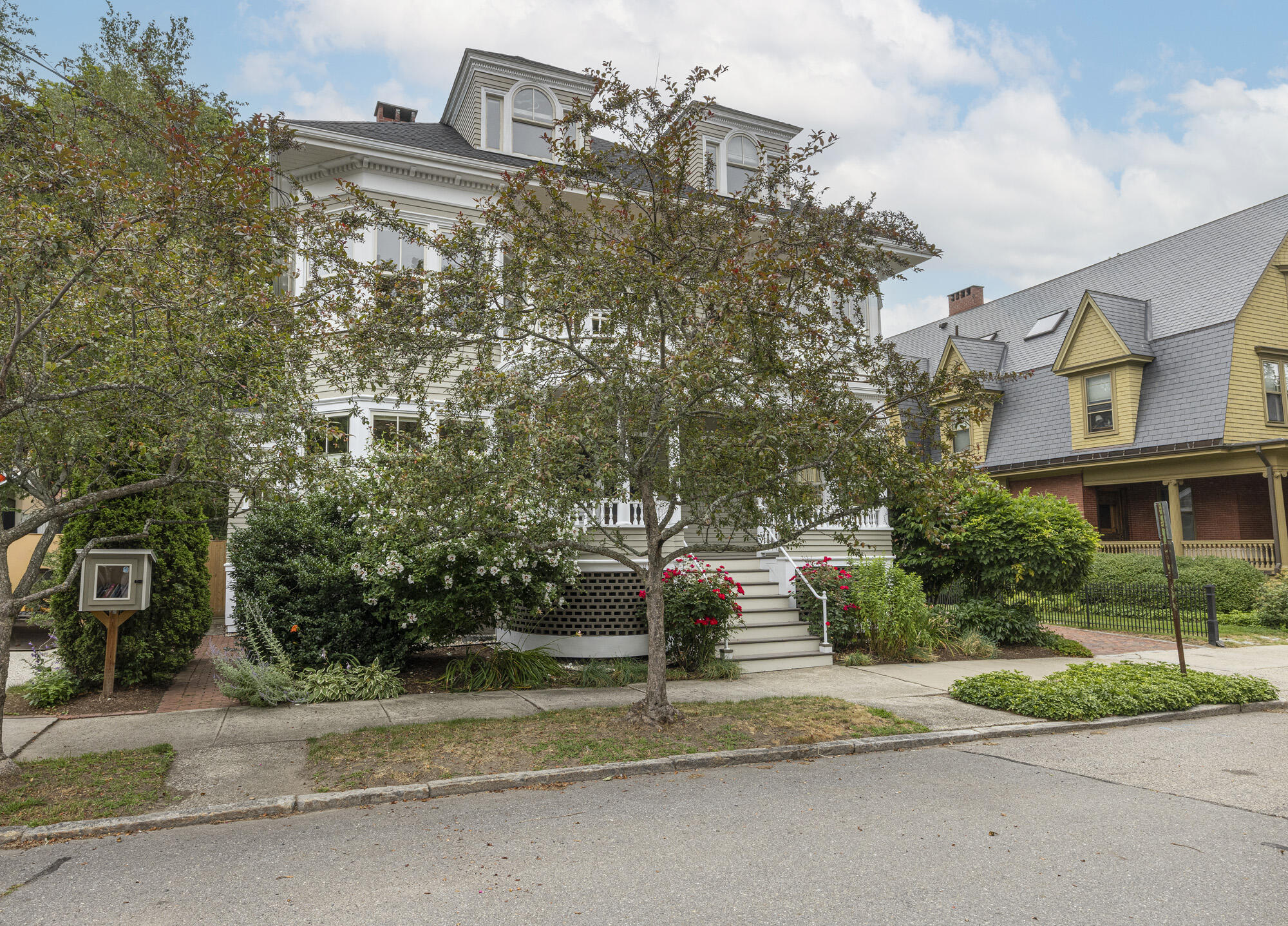 37 Carroll Street Property Photo 75