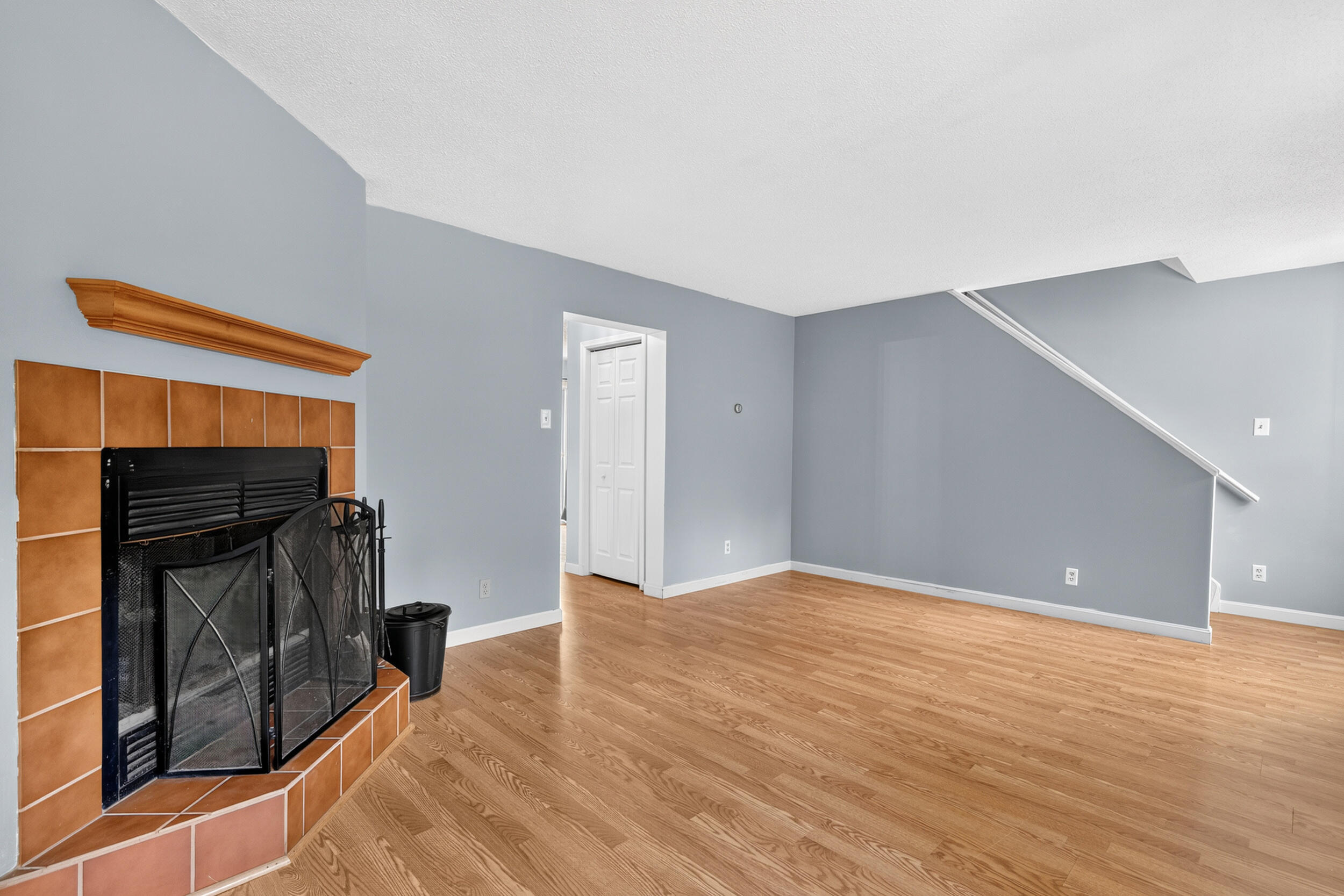 18 Ashley Lane 18 Property Photo 5
