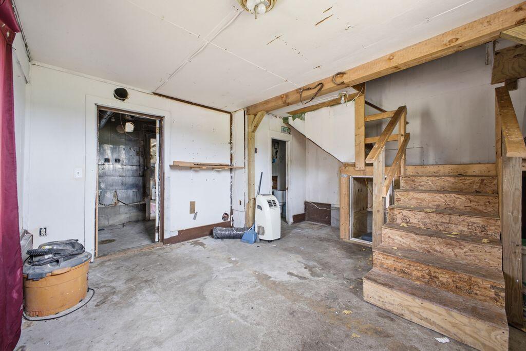 697 Sokokis Avenue Property Photo 42