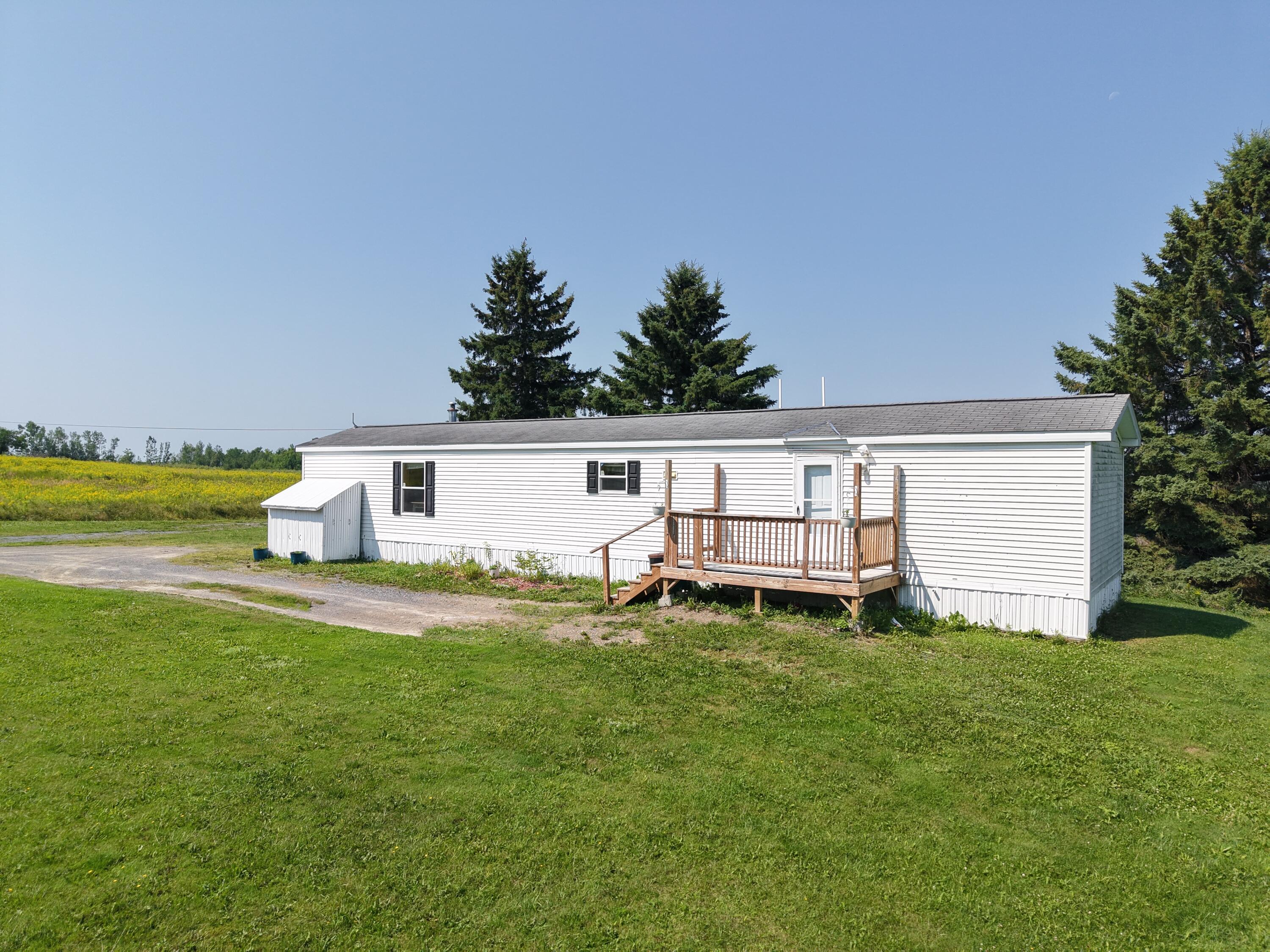 1635 Chapman Road Property Photo 1