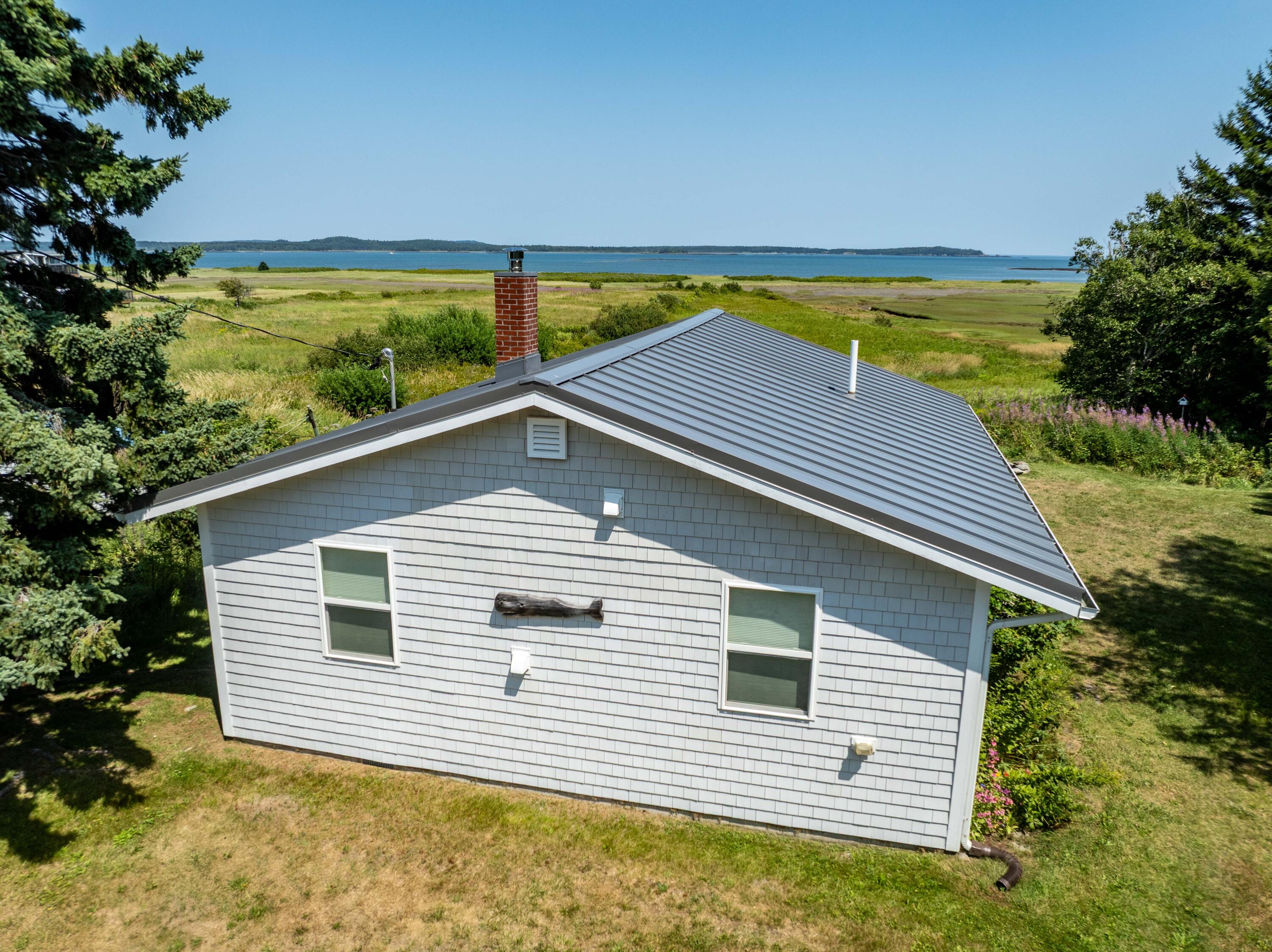 476 S Lubec Road Property Photo 4