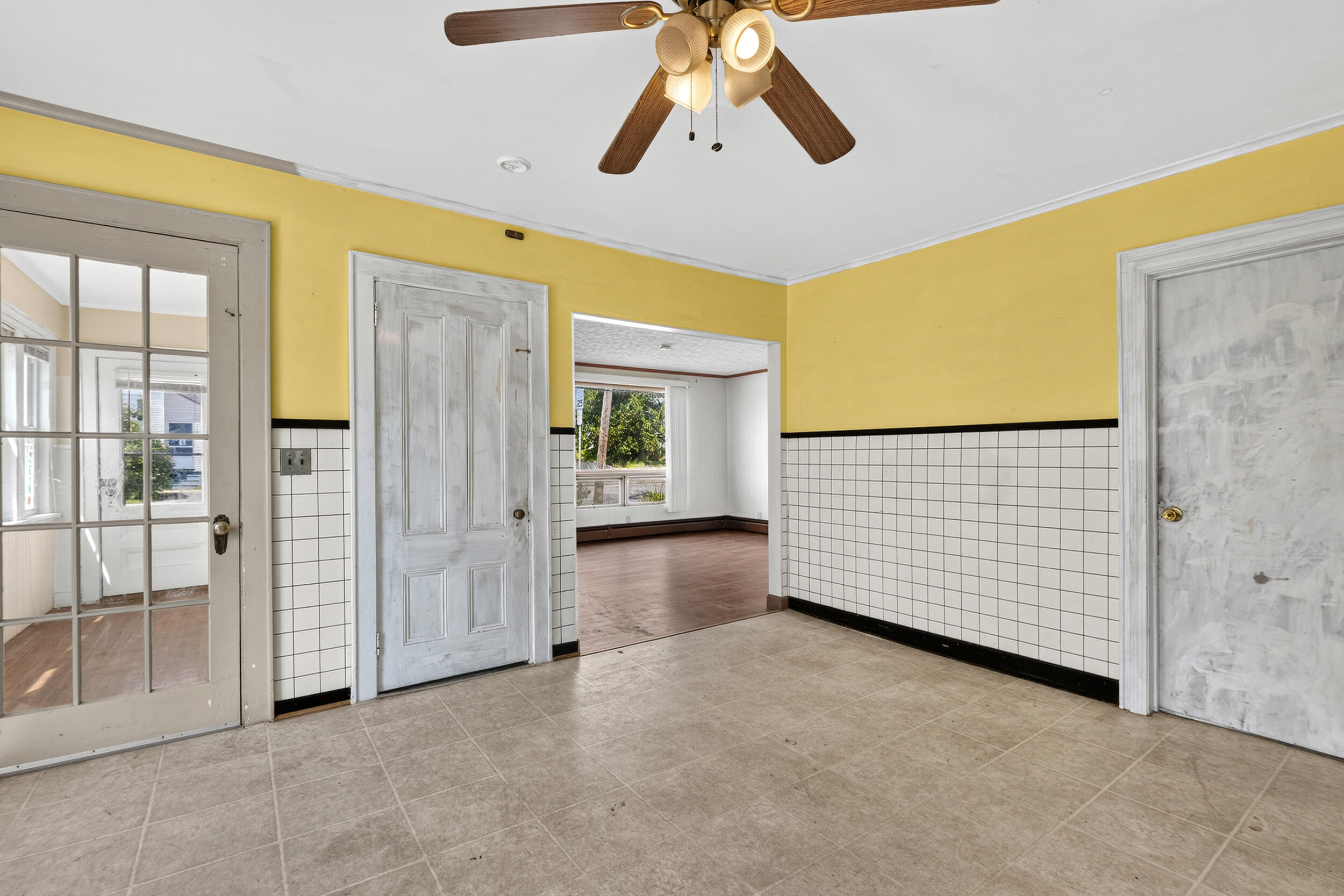 23 Cottage Street Property Photo 4