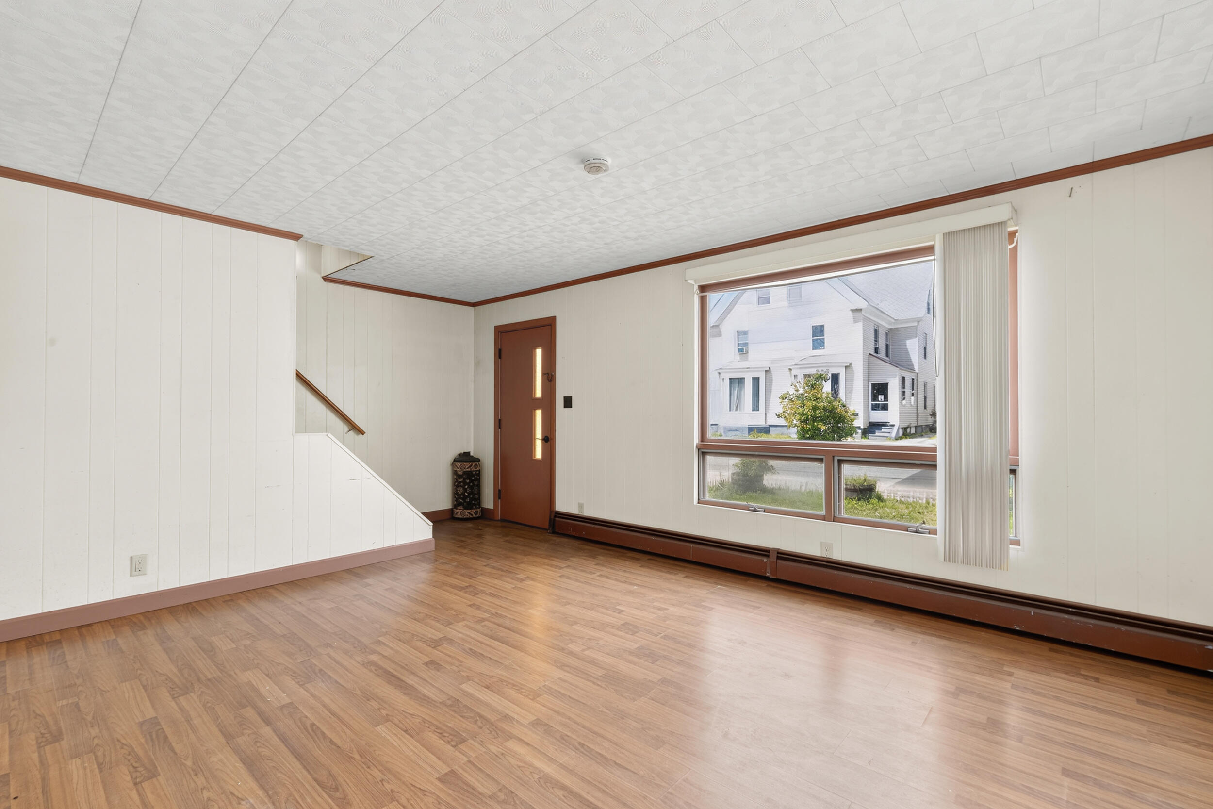 23 Cottage Street Property Photo 9