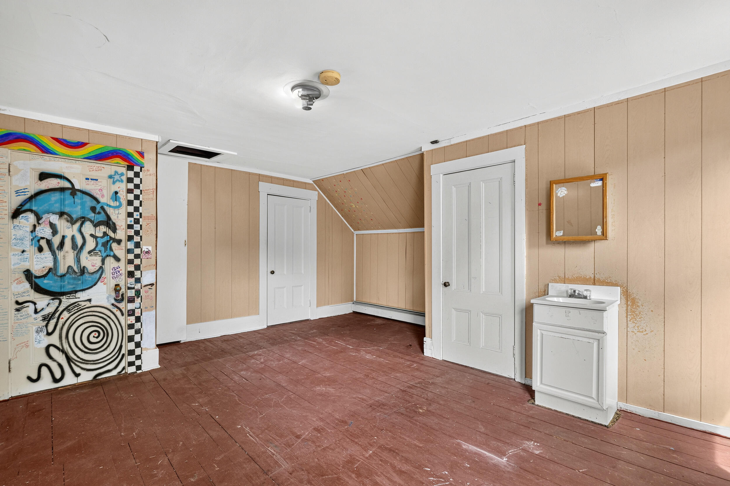 23 Cottage Street Property Photo 18
