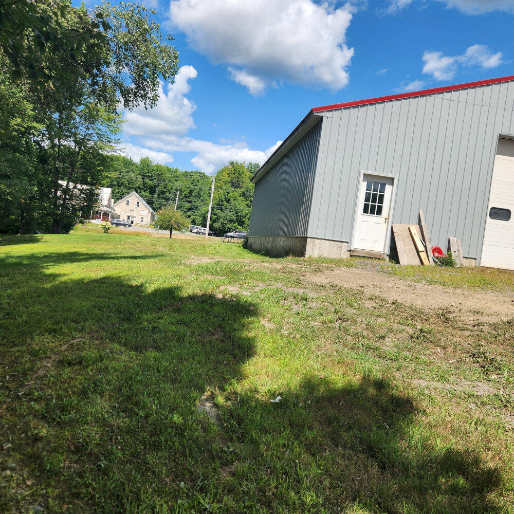645 Main Street Property Photo 4