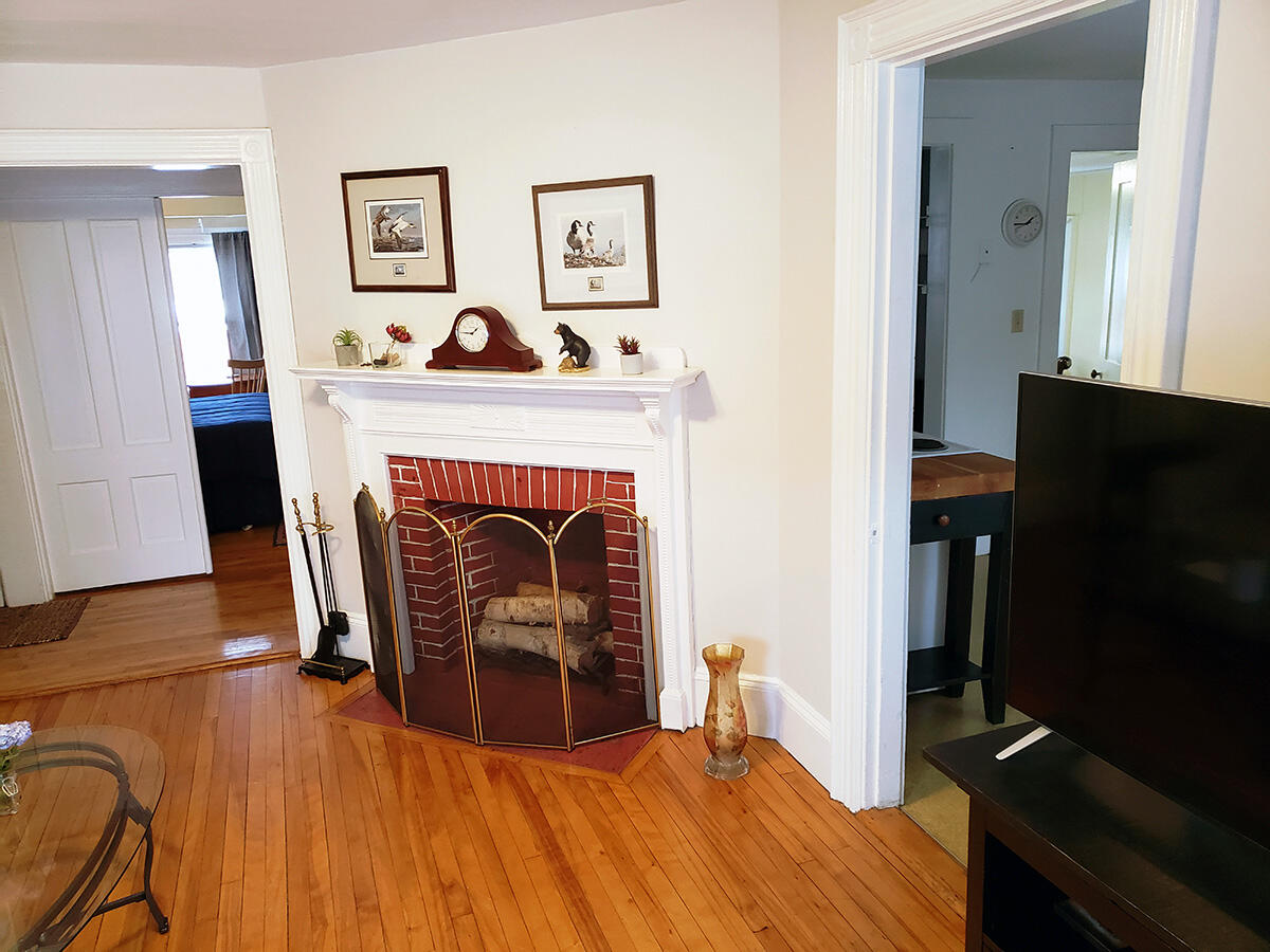 8 Spring Street Property Photo 10