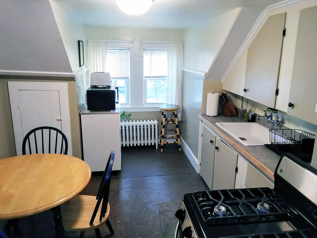 8 Spring Street Property Photo 11