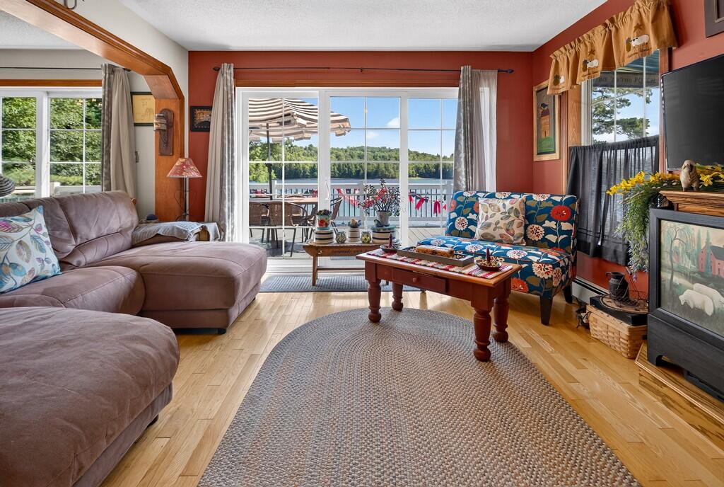 202 Bear Cove Road Property Photo 7