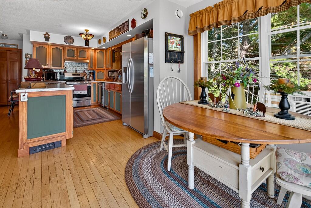 202 Bear Cove Road Property Photo 16