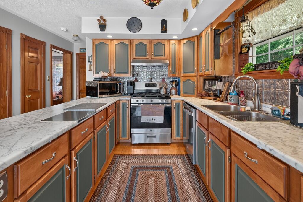 202 Bear Cove Road Property Photo 19