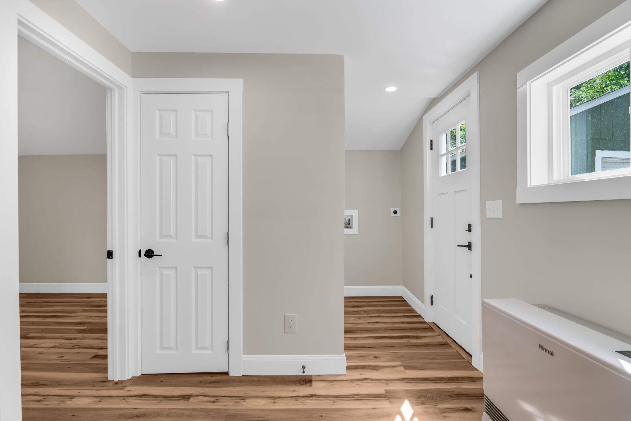 139 Main Street Property Photo 3