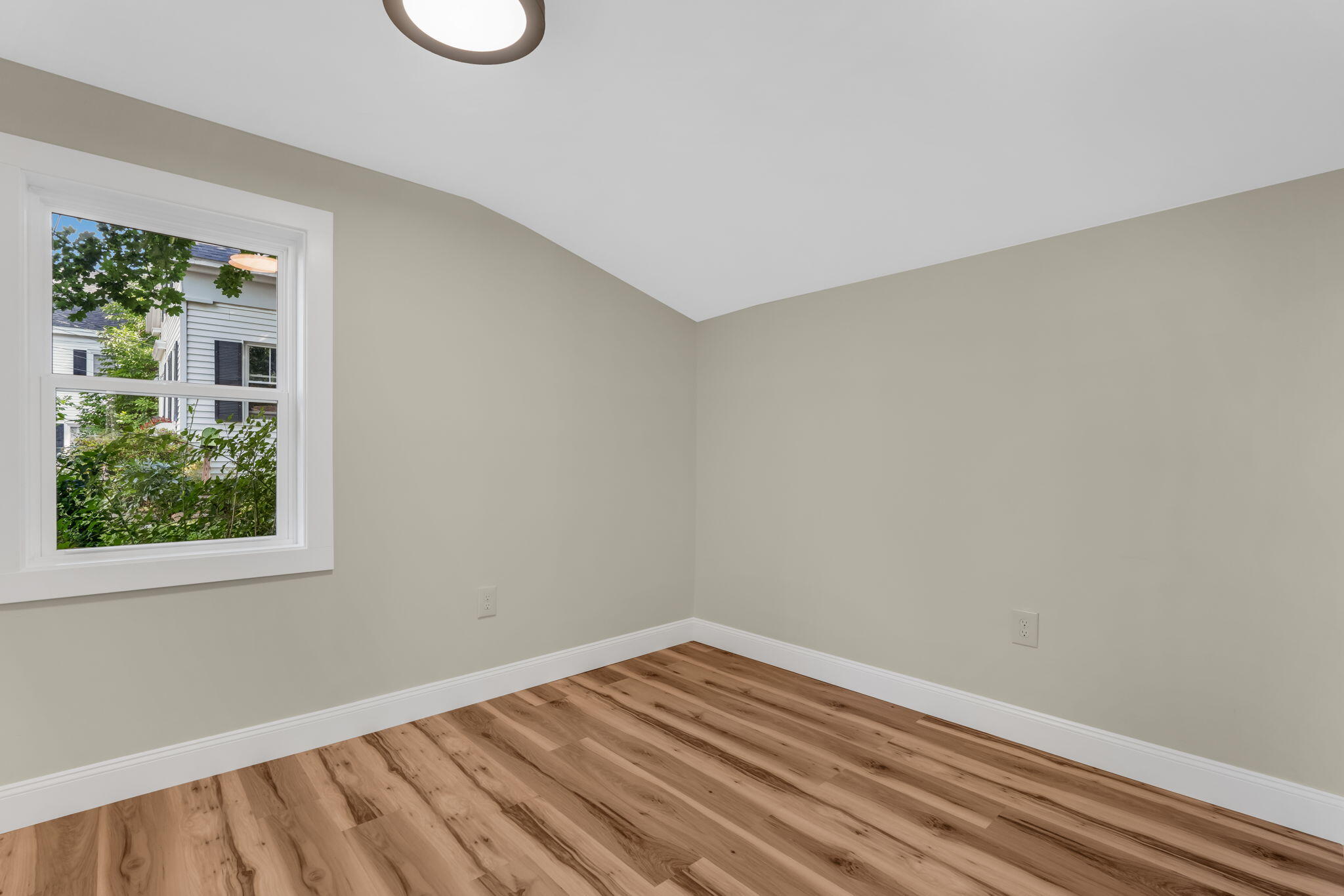 139 Main Street Property Photo 12