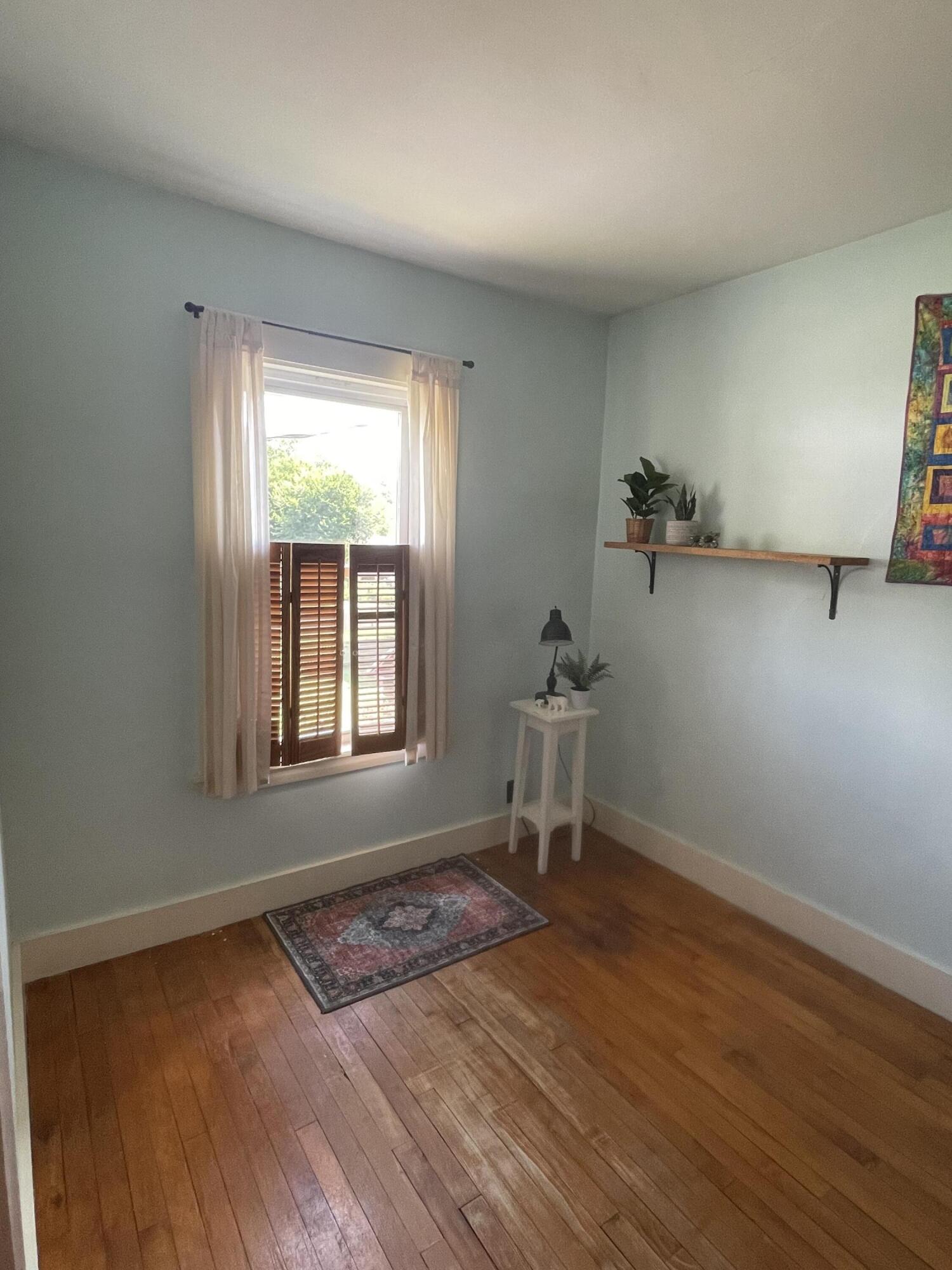 27 Murray Street Property Photo 16