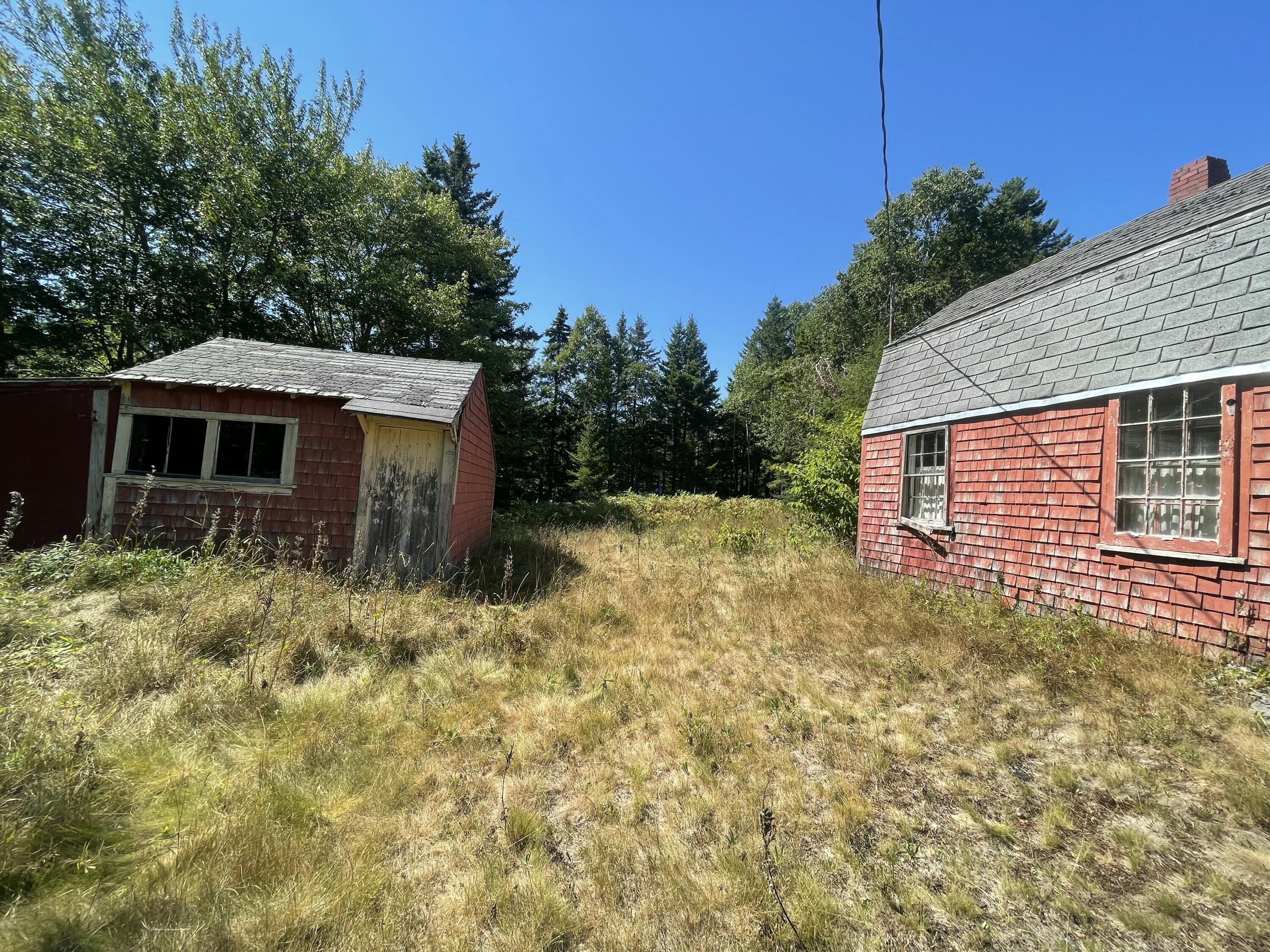 106 N Main Street Property Photo 9